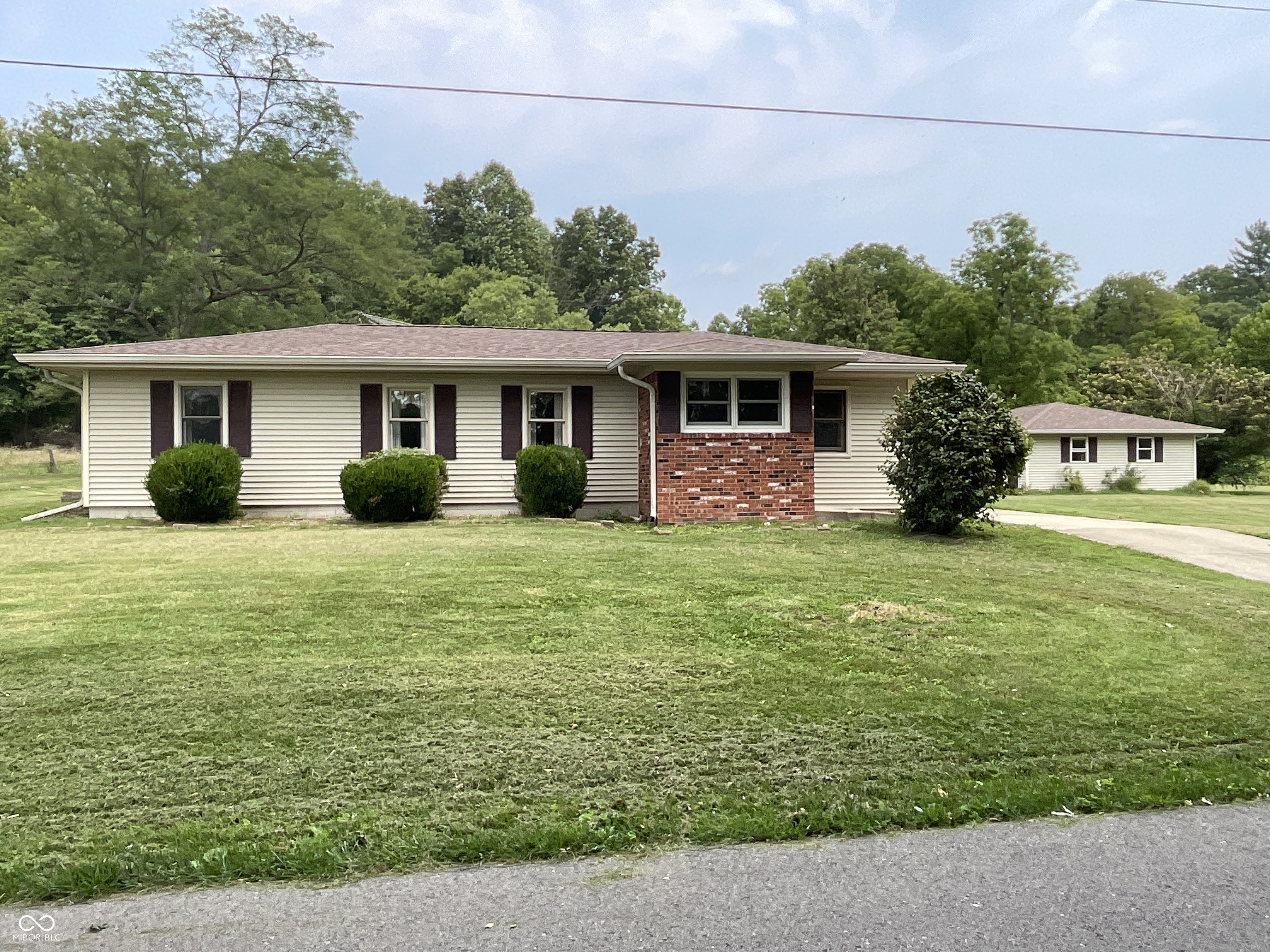 7272 W Brighton Road Property Photo 1