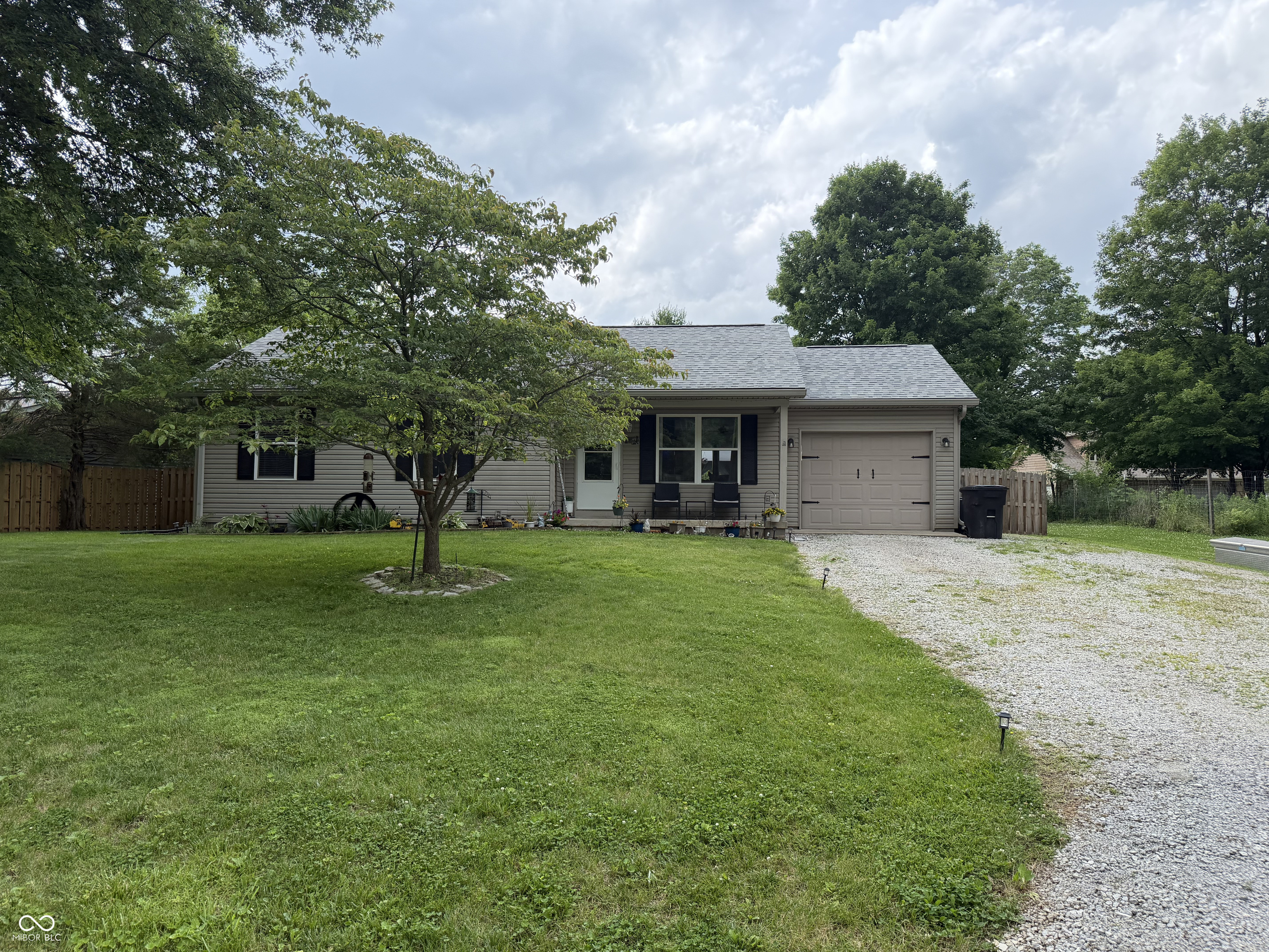 205 Jefferson Property Photo 1