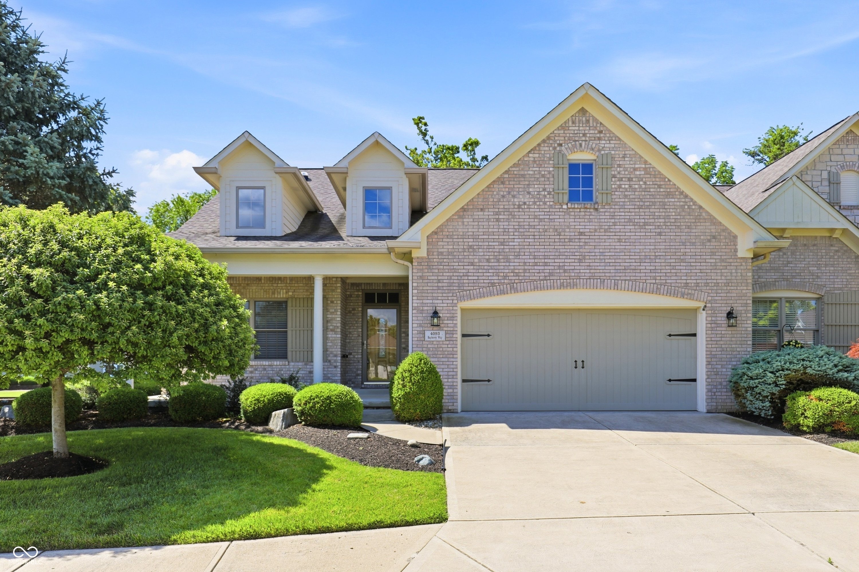4093 Bayberry Property Photo 1