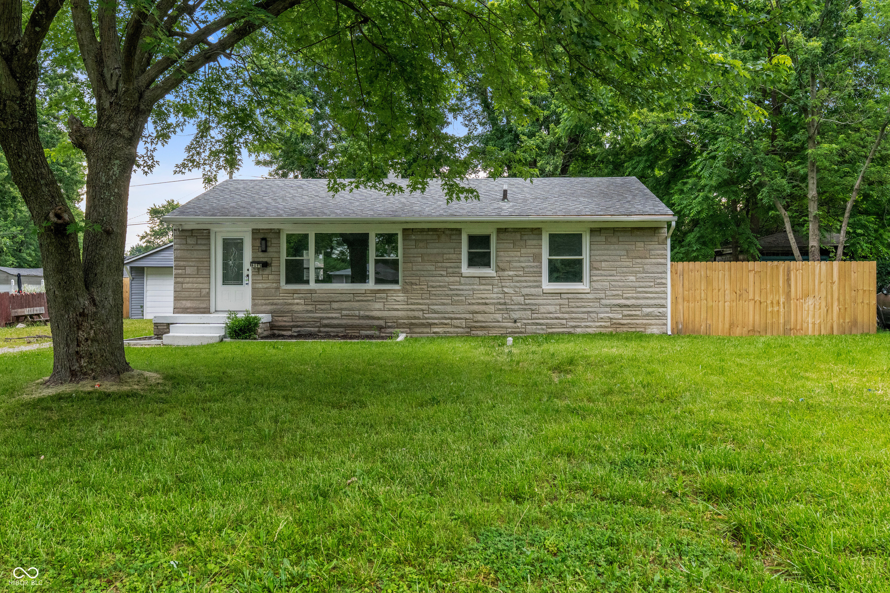 2827 Villa Avenue Property Photo 1