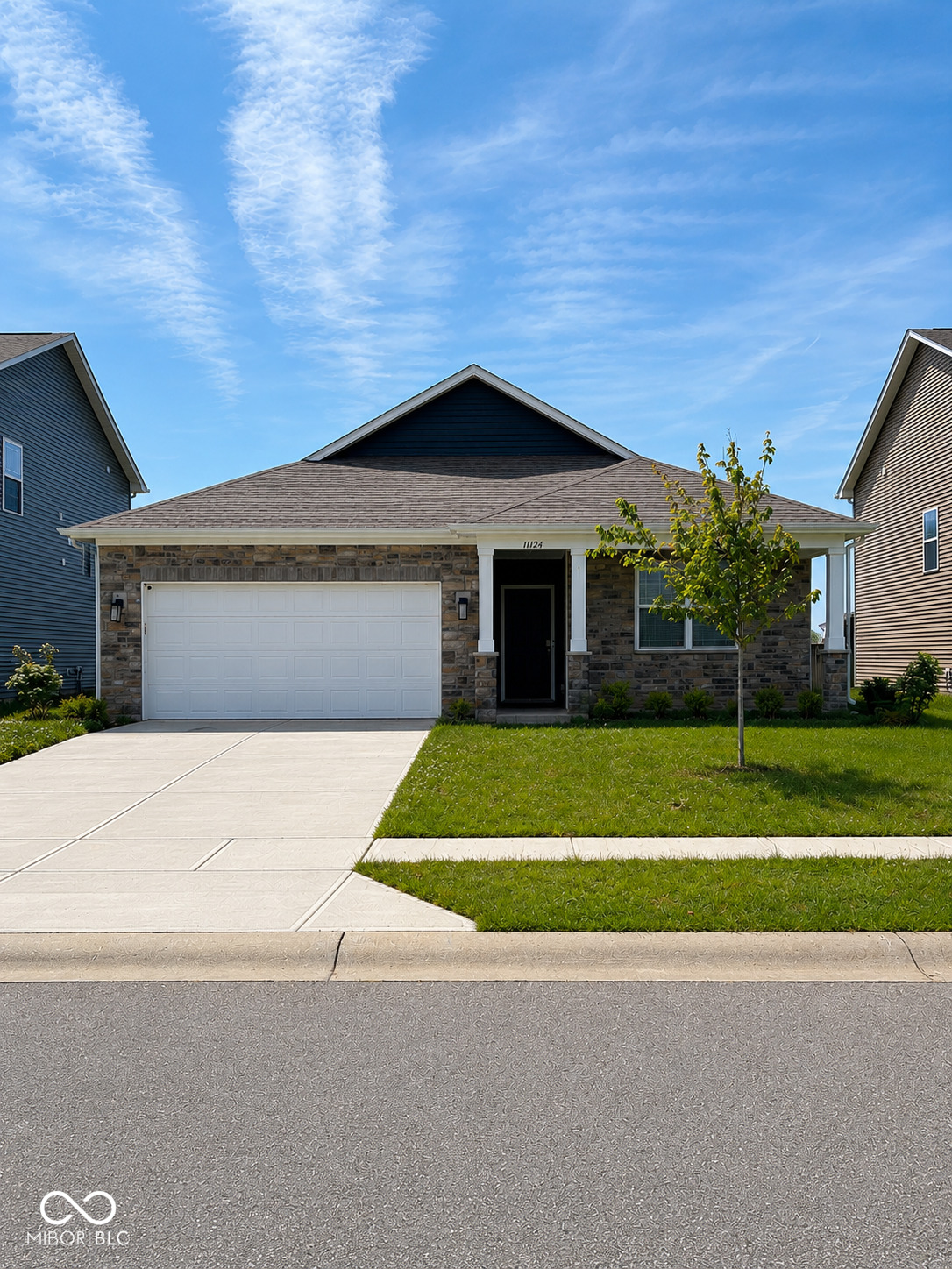 11124 N Sashing Way Property Photo 1