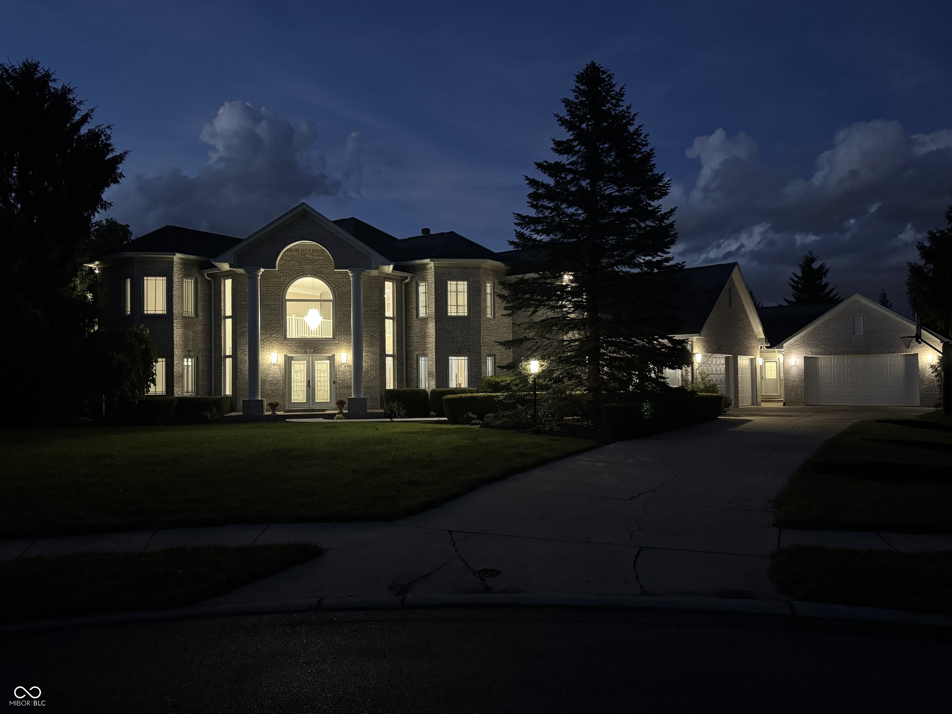 2430 Crossfields Court