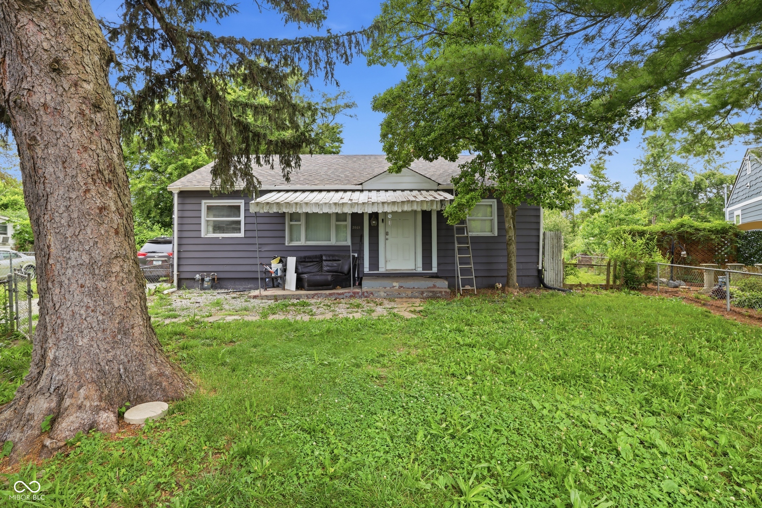 2048 N Goodlet Avenue Property Photo 1