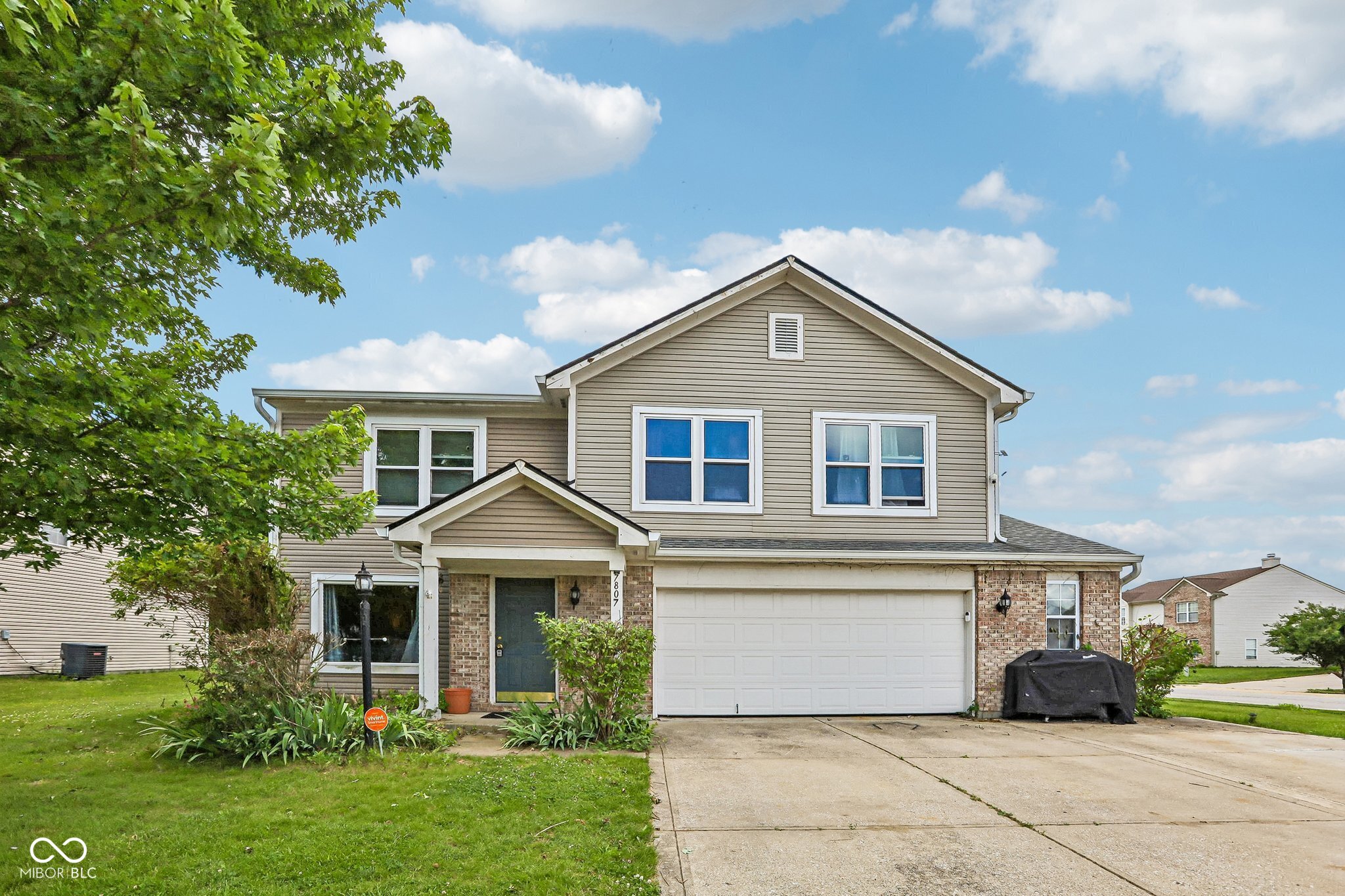 7807 Fox Glen Drive