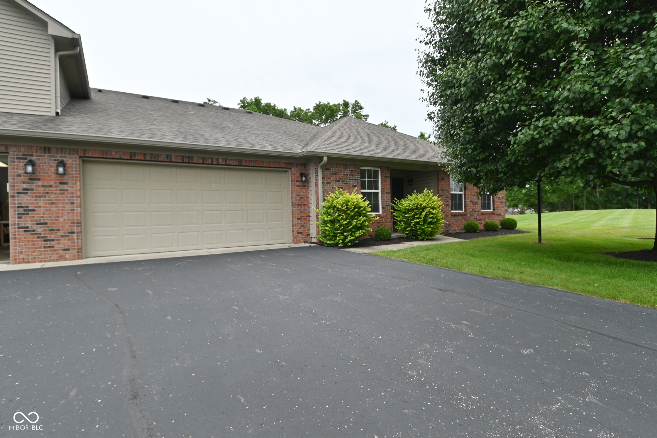 6033 Carriage Corner Property Photo 1