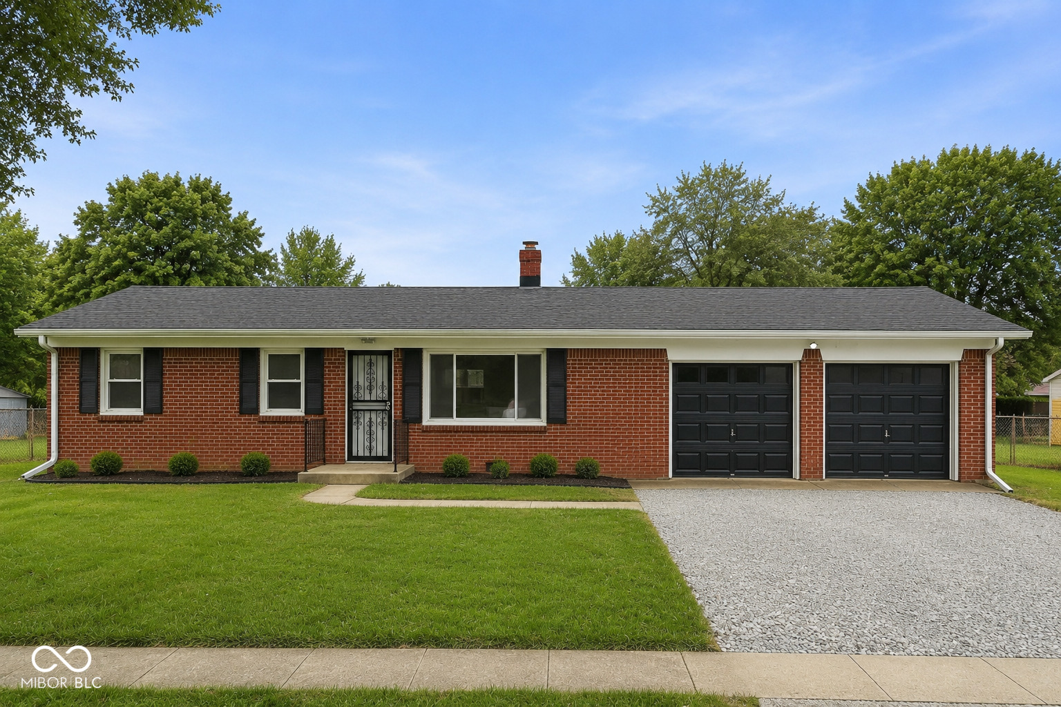 10628 E County Road 100 Property Photo 1