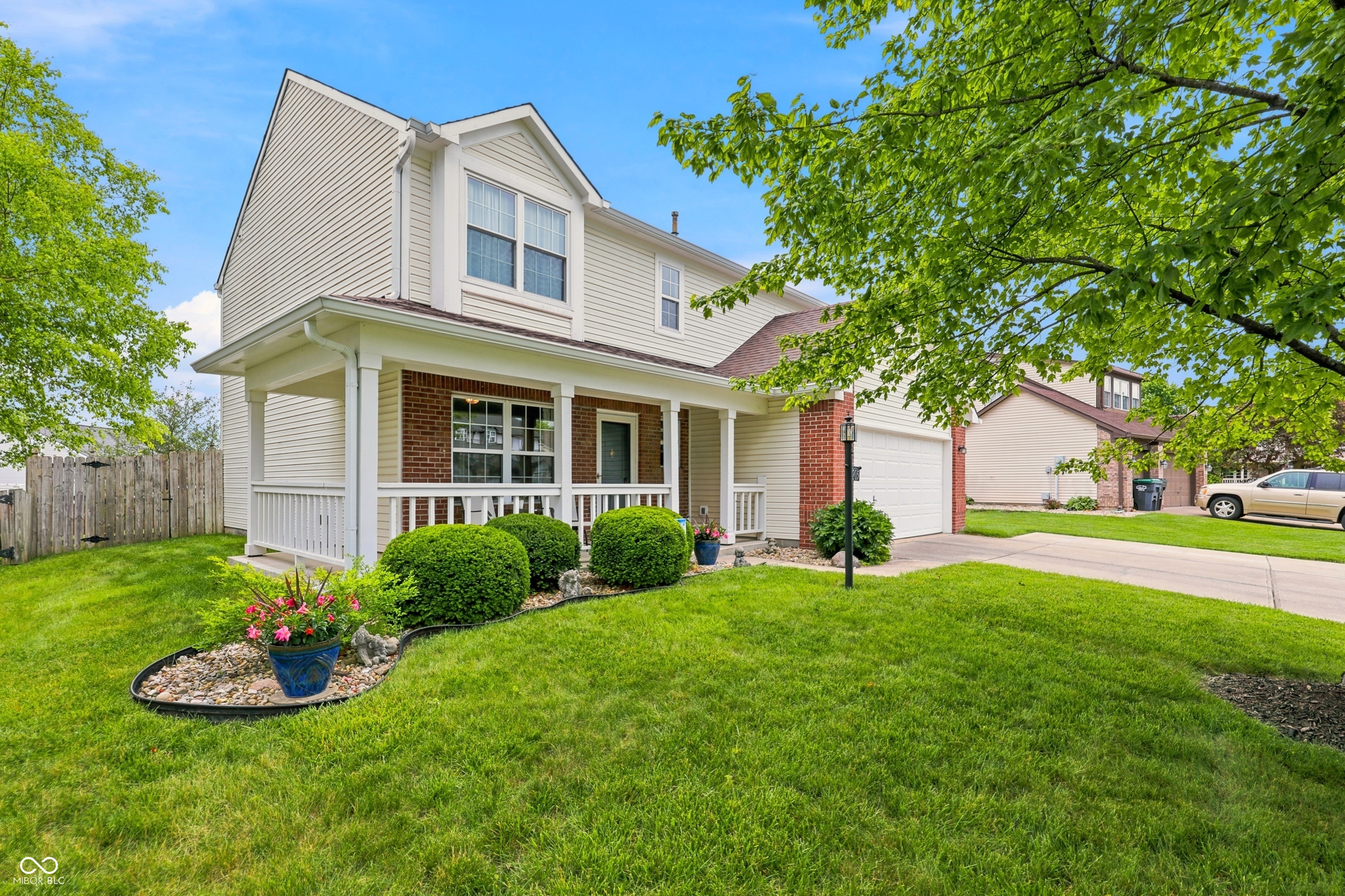 205 Easton Point Way