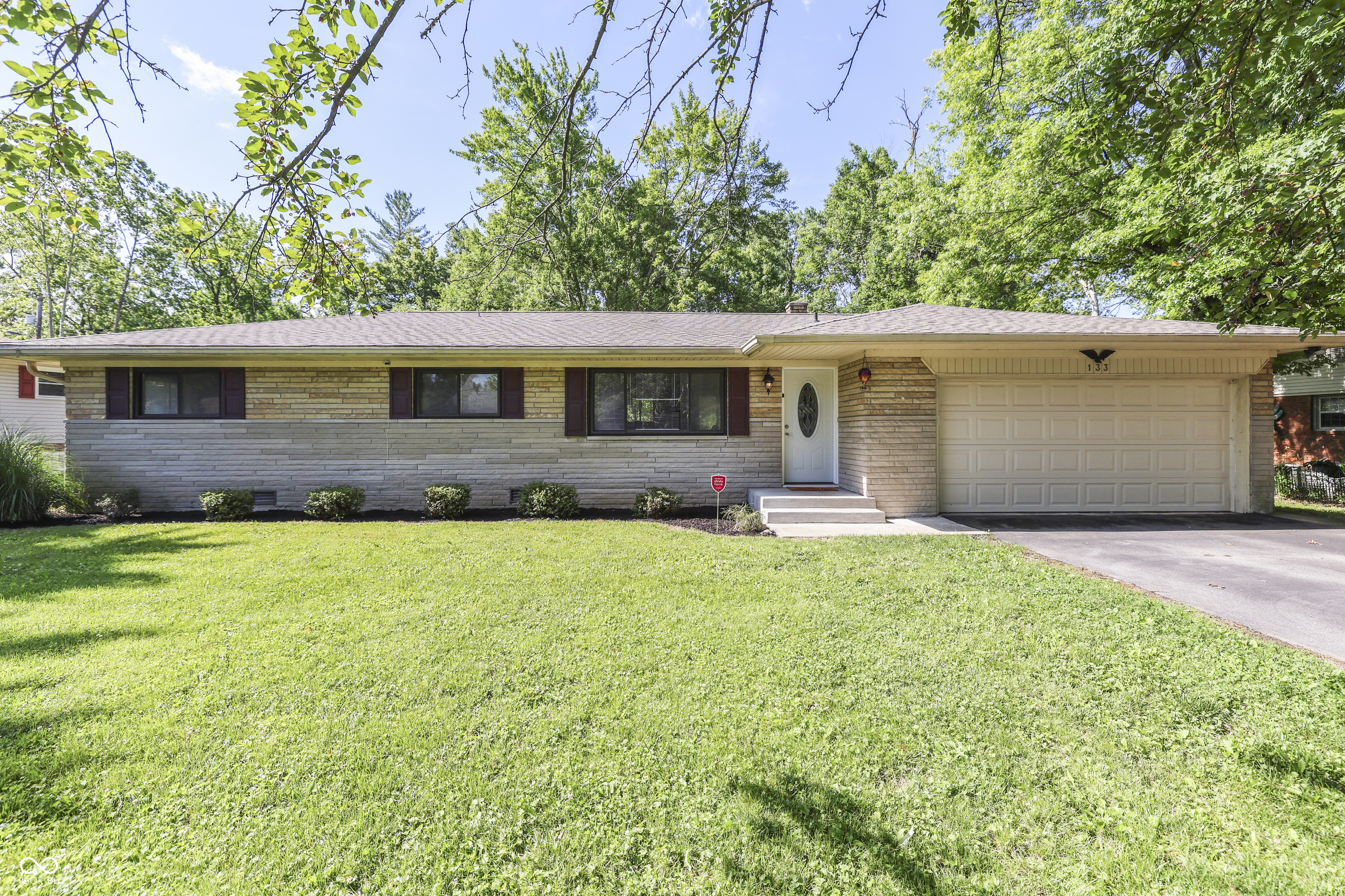 133 Jonquil Drive Property Photo 1