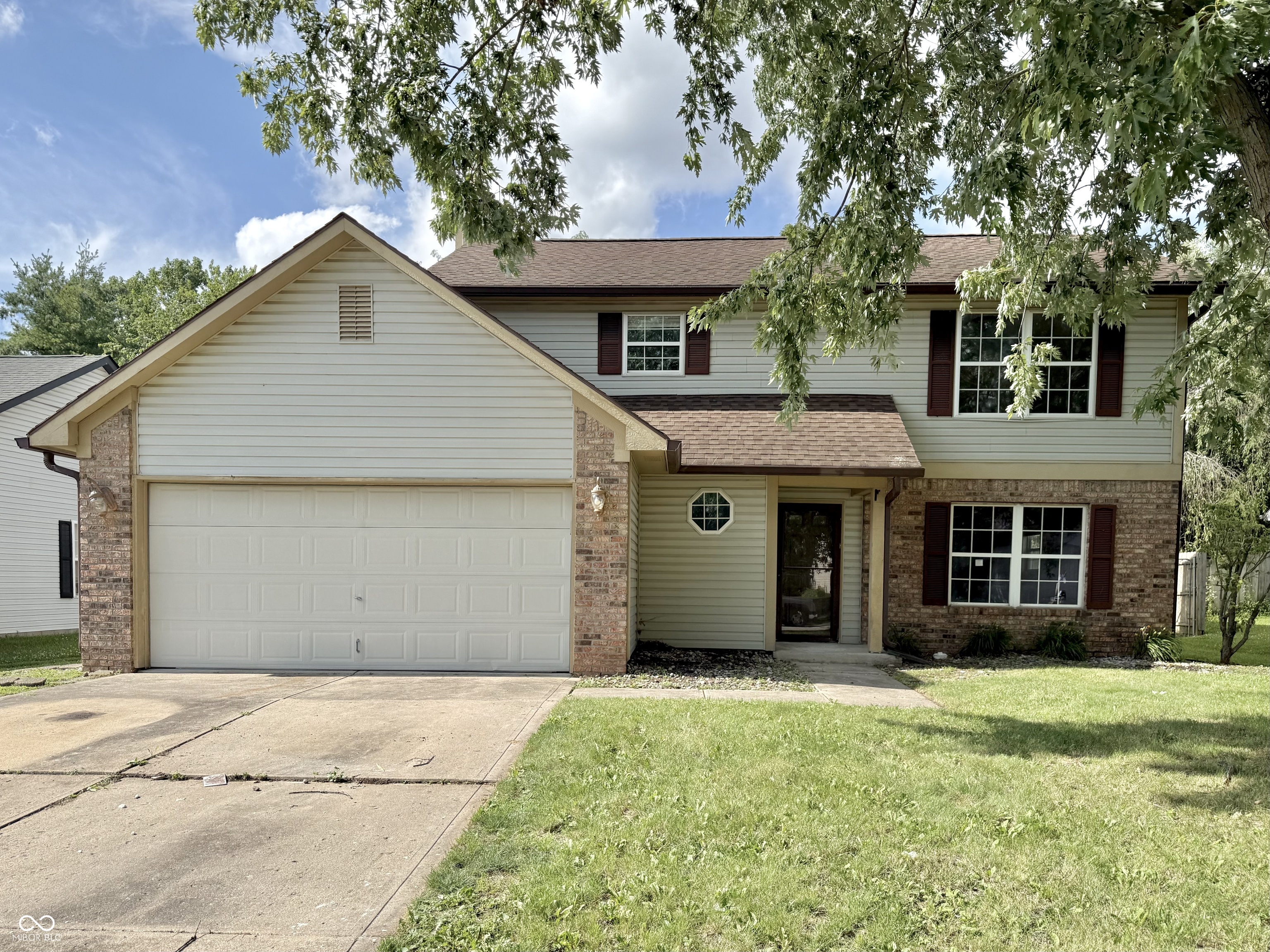 1025 Killian Property Photo 1
