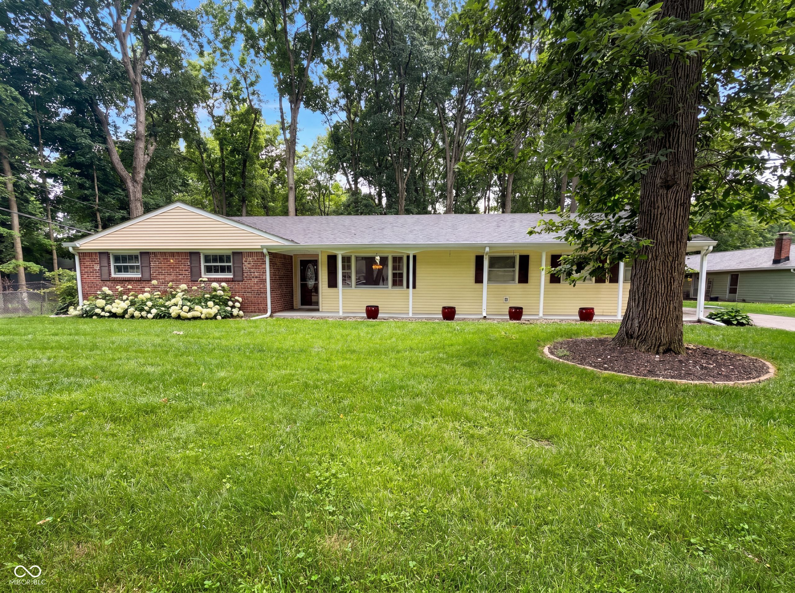 1537 W 74th Place Property Photo 1