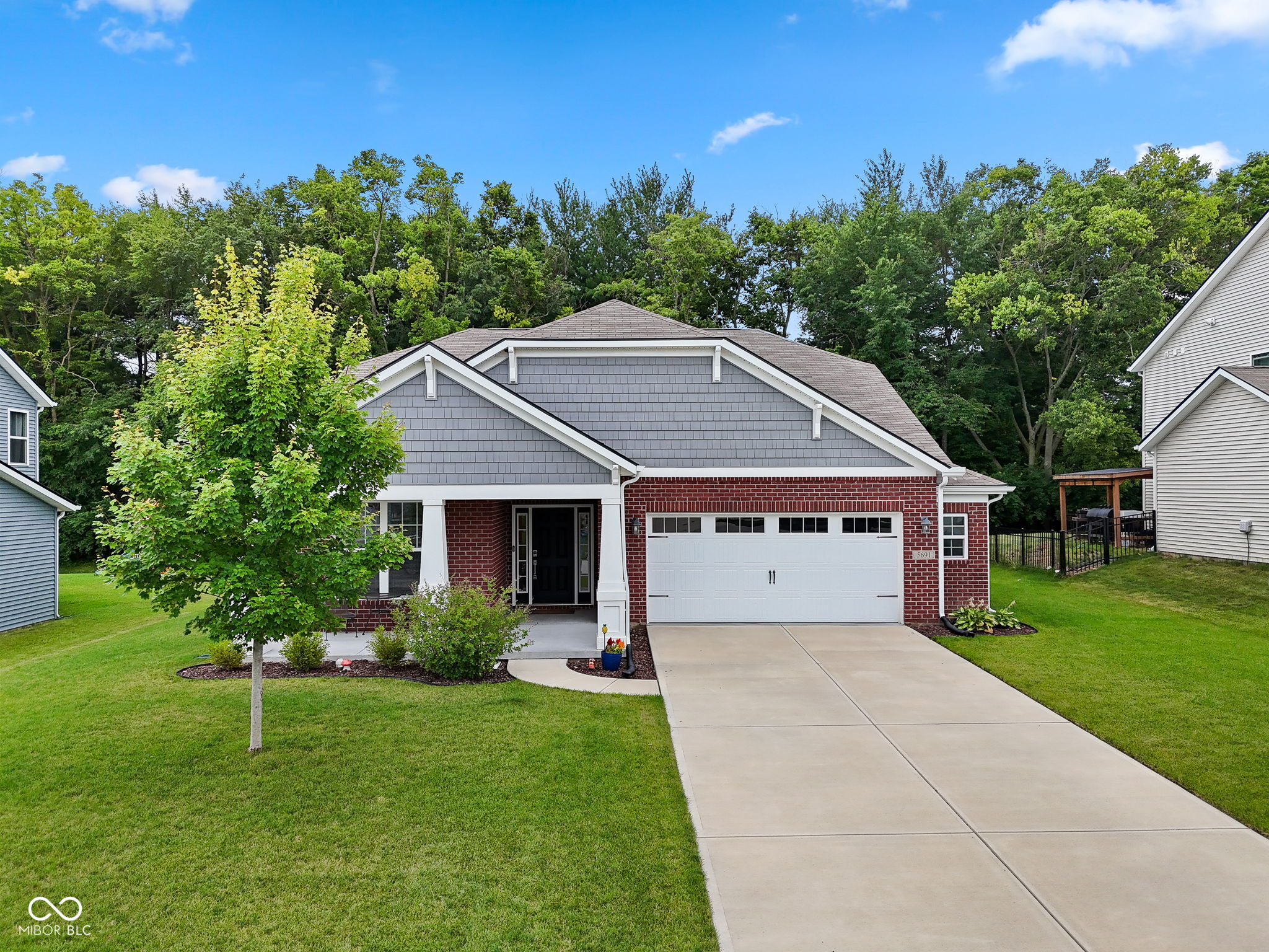 5691 Grosbeak Drive