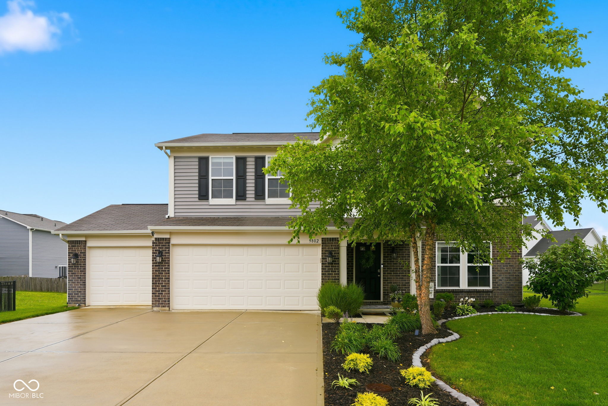 9802 Violet Circle Property Photo 1