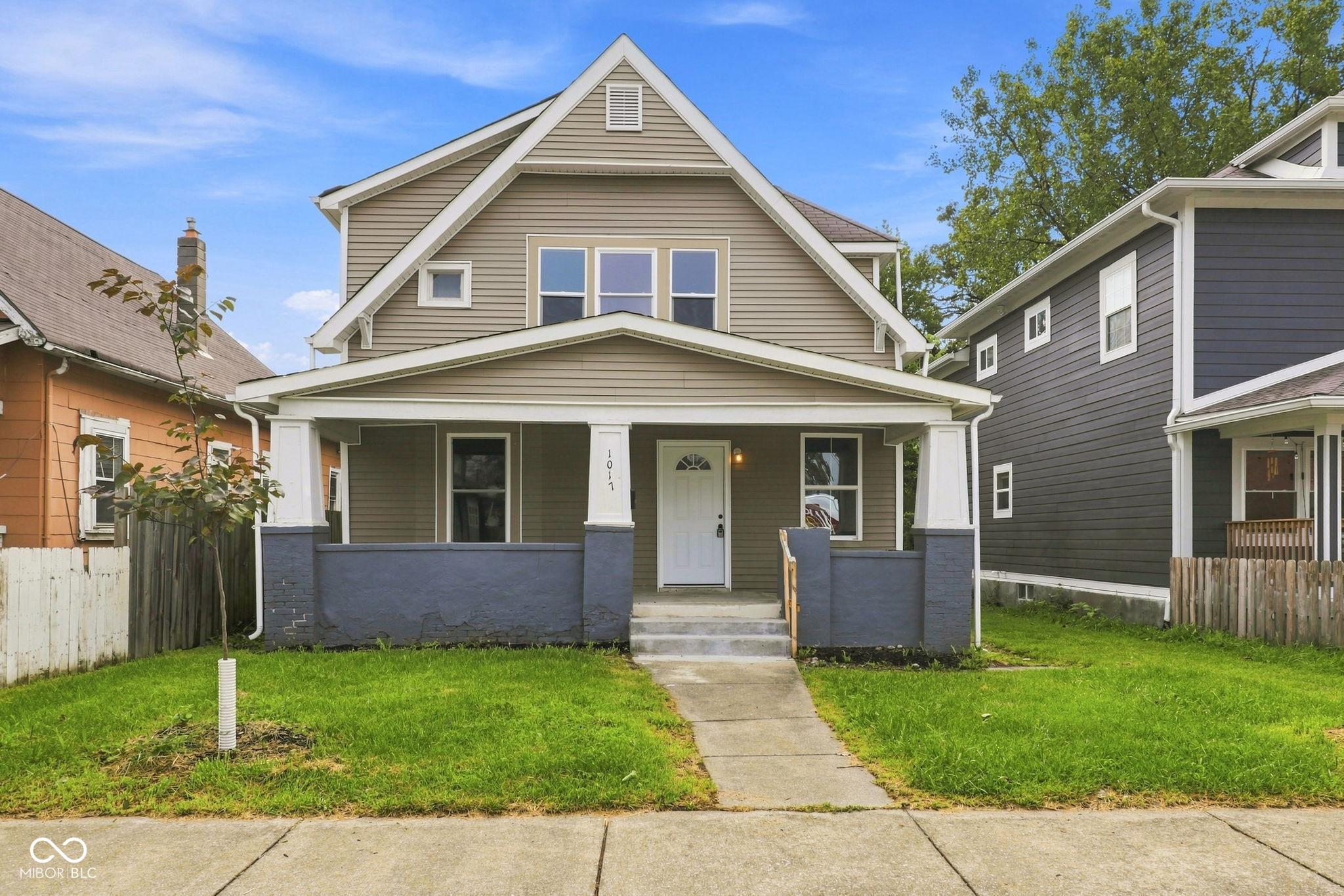 1017 N Lasalle Street Property Photo 1
