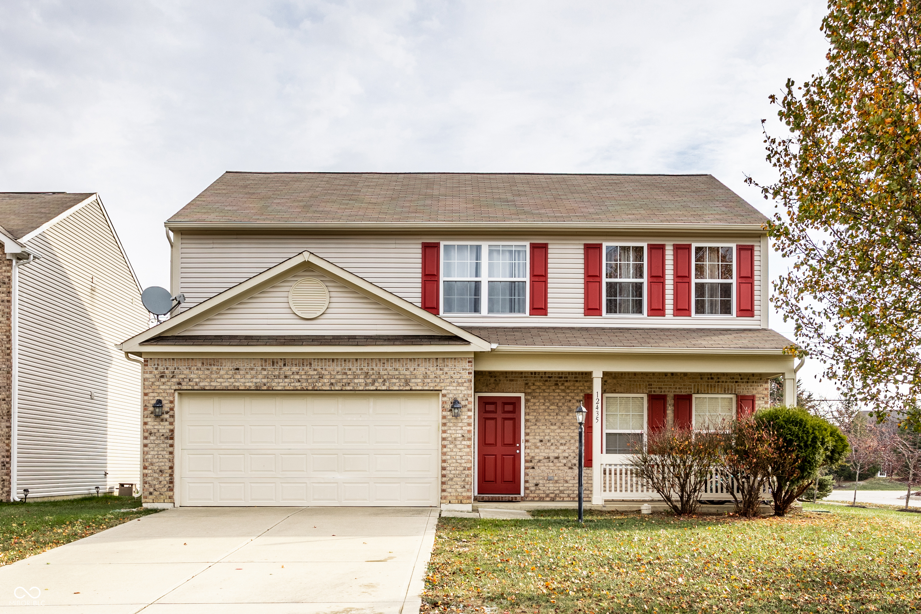 12435 Schoolhouse Road Property Photo 1