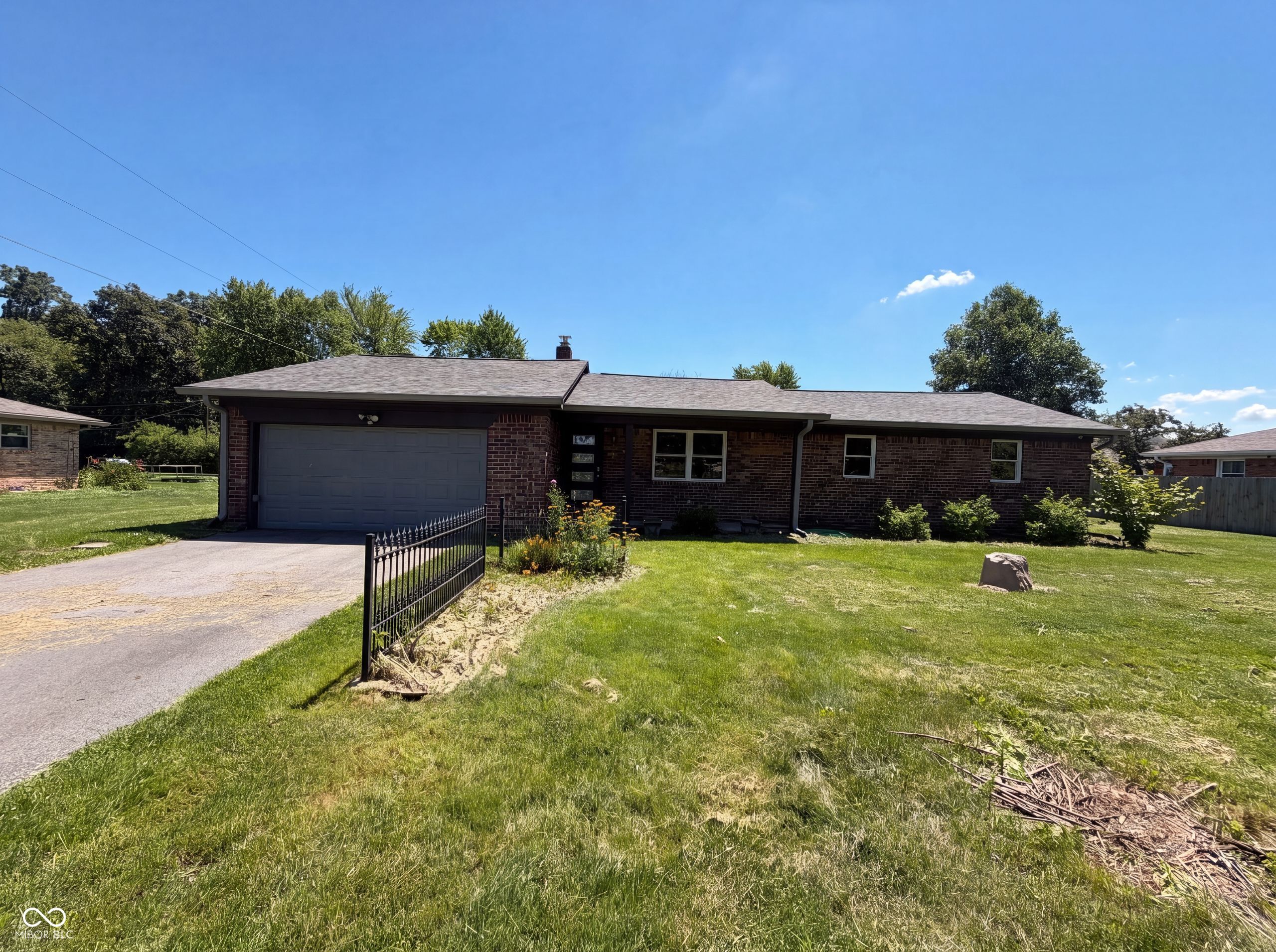2883 S Wollenweber Road Property Photo 1