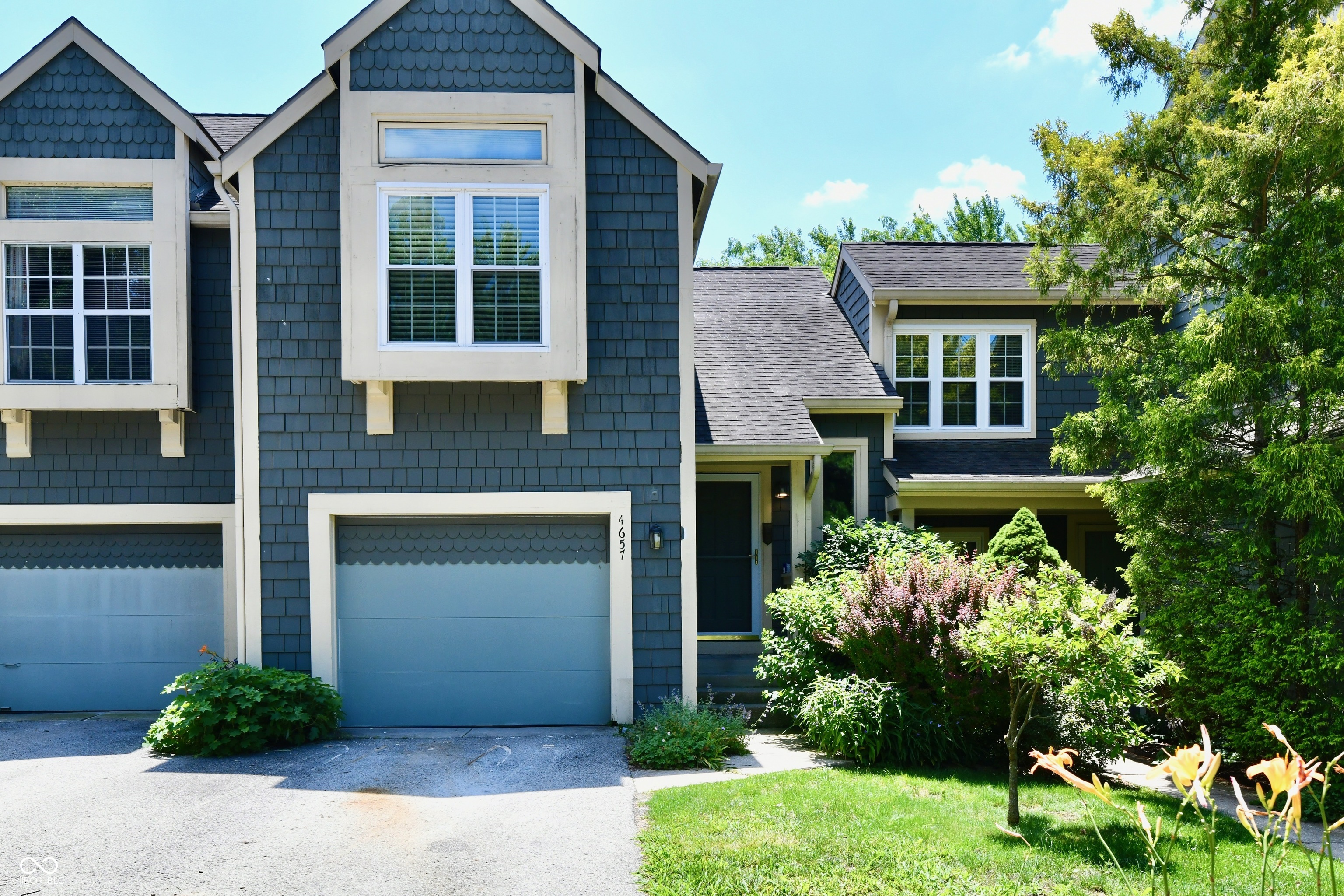 4657 Chatterton Circle Property Photo 1