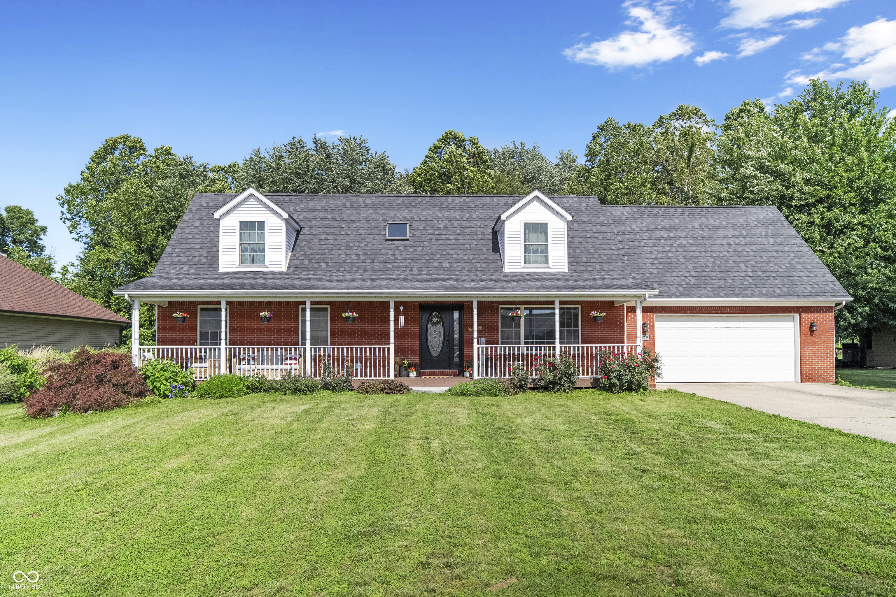 3379 Burns Boulevard Property Photo 1