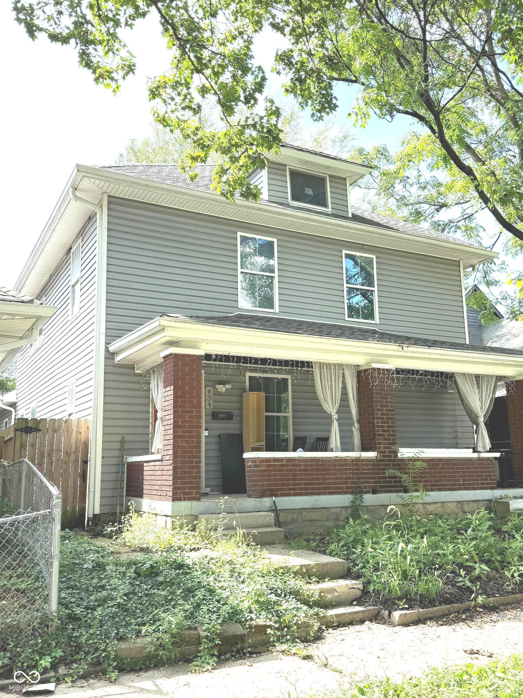434 N Dearborn Street