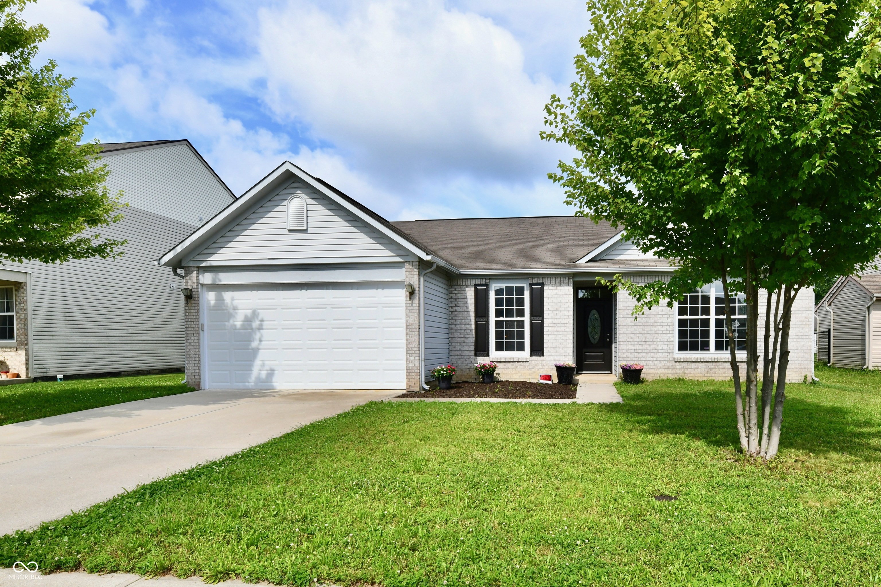 2748 Rothe Lane