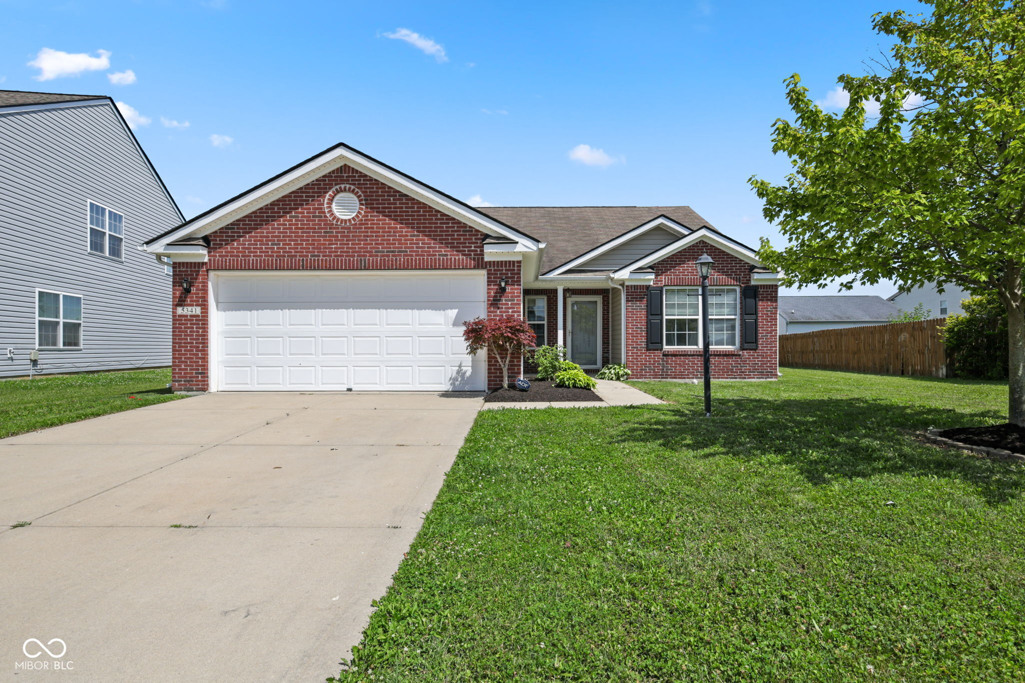 22110857 Property Photo 1