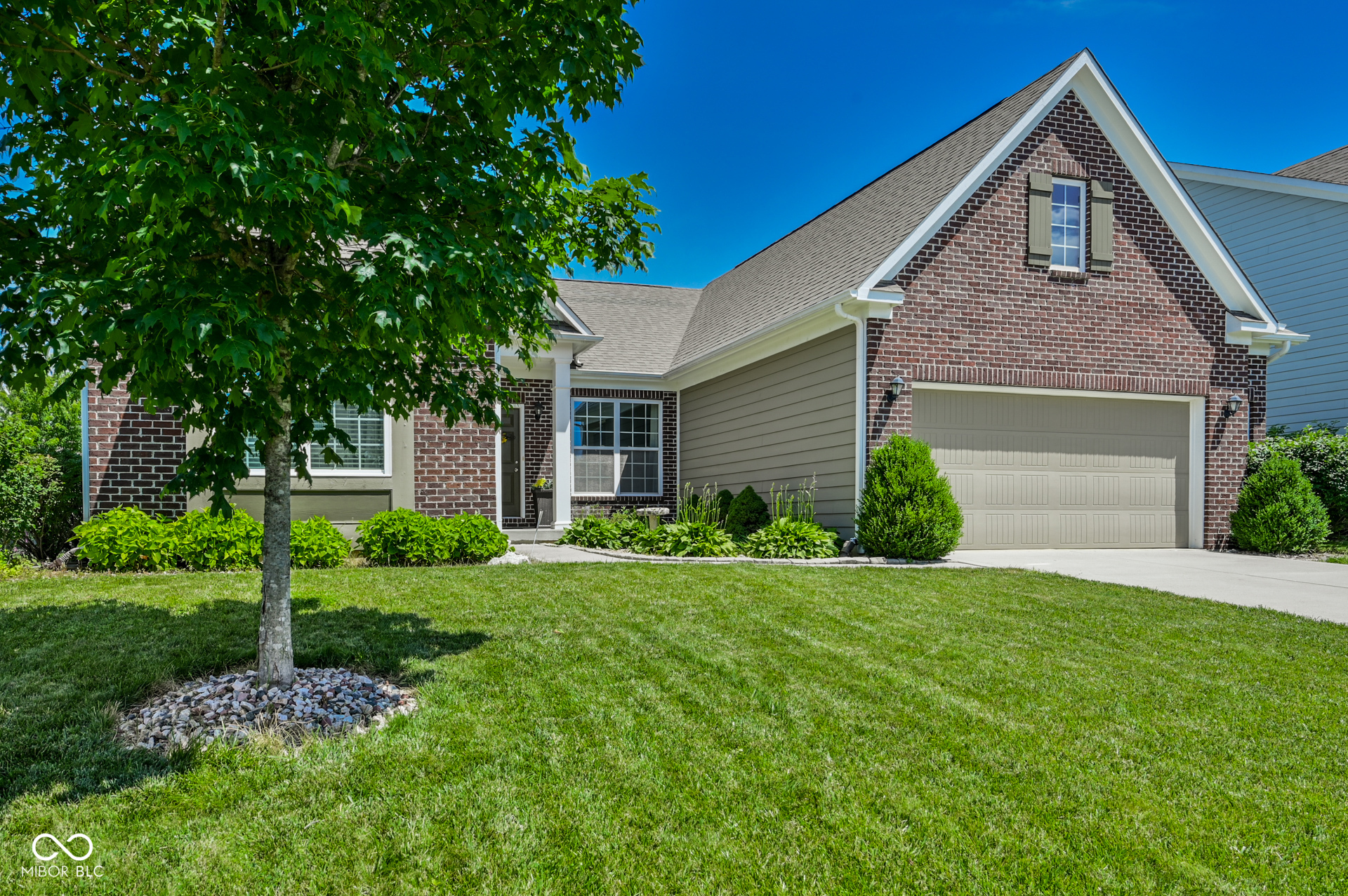 13848 Fieldcrest Drive Property Photo 1