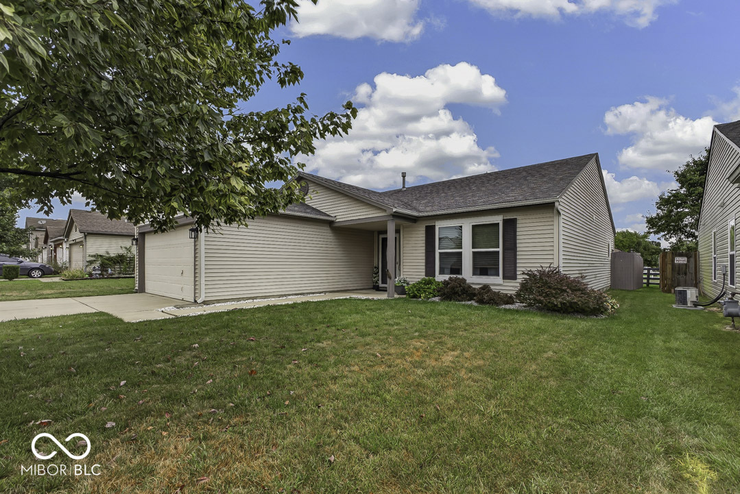 3335 Summer Breeze Lane Property Photo 1