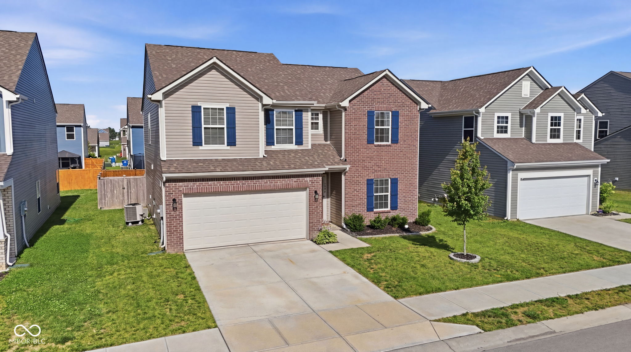 1450 Silver Pine Lane Property Photo 1