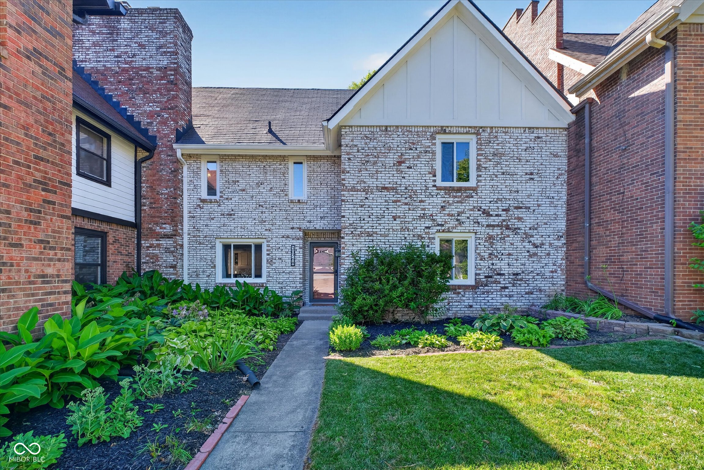 10768 Downing Street Property Photo 1