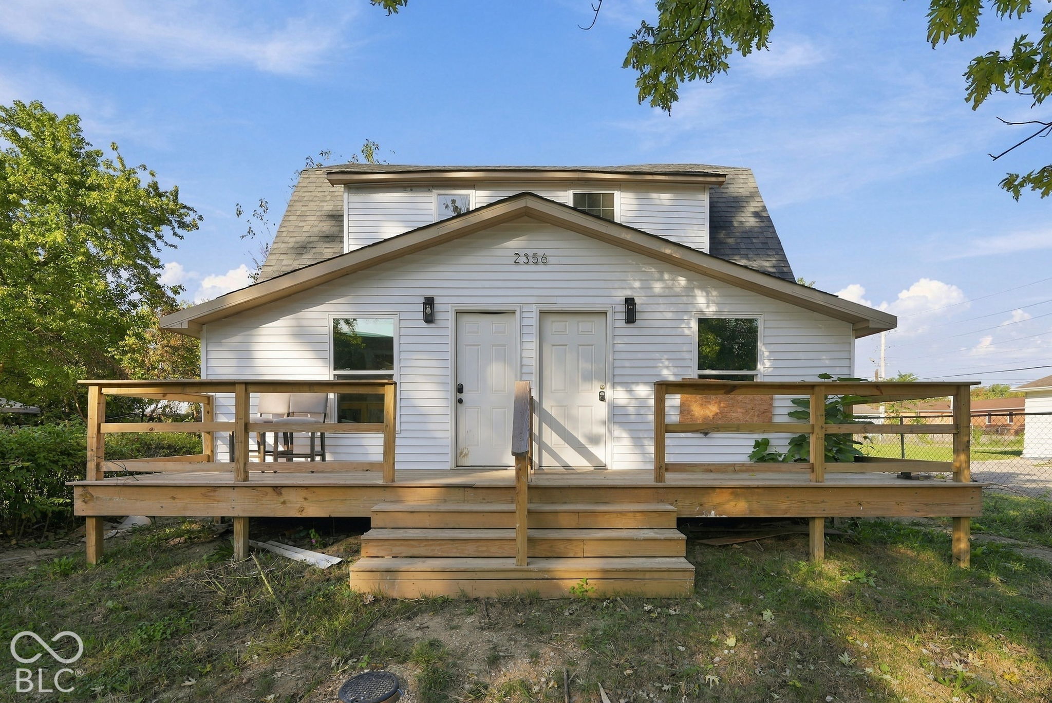 2356 Columbia Avenue Property Photo 1
