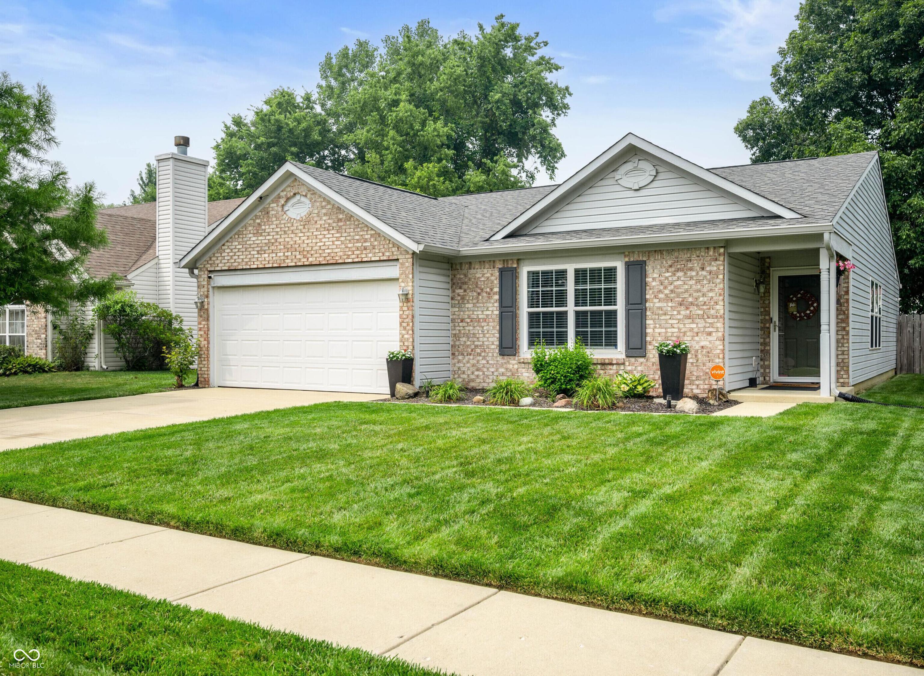 6412 Brooks Bend Boulevard Property Photo 1