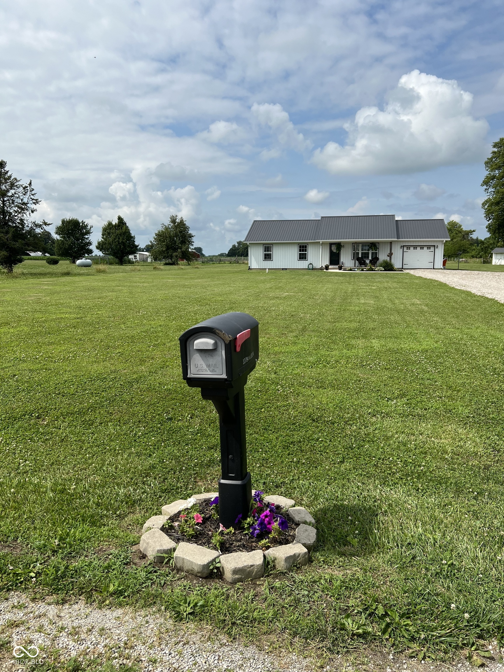 10784 W 300 Property Photo 1