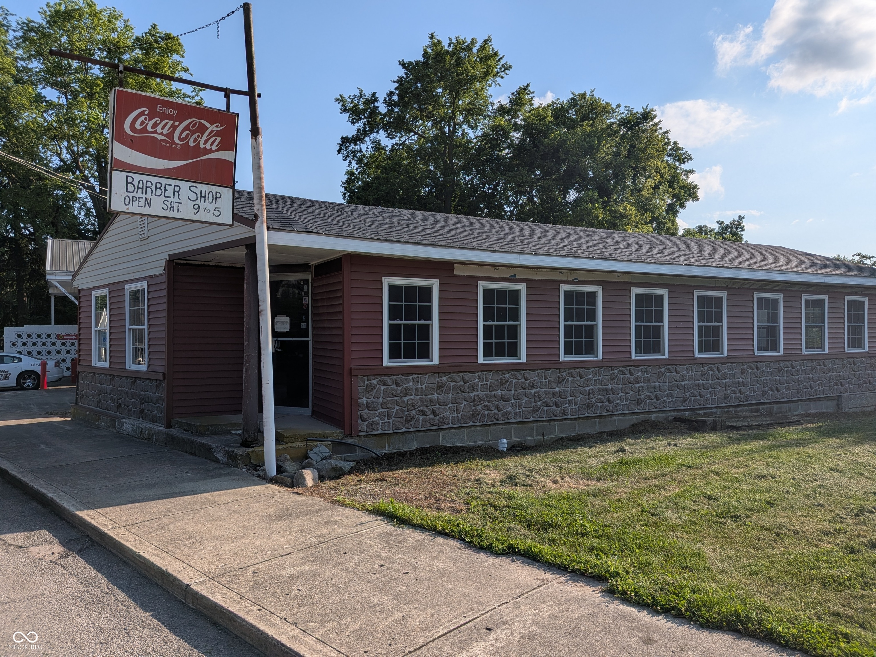 4 S State Street Property Photo 1