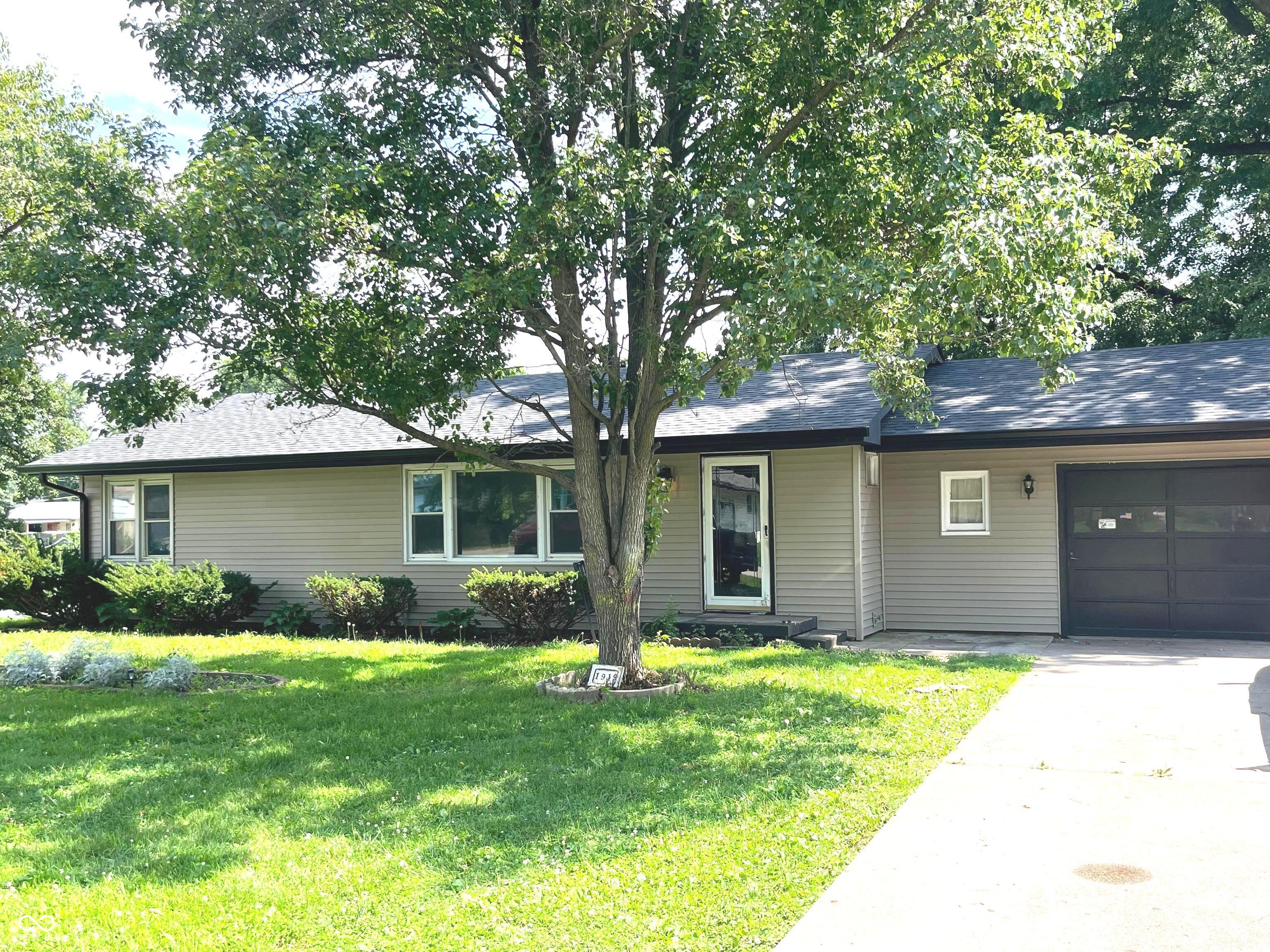 1919 Spang Avenue Property Photo 1