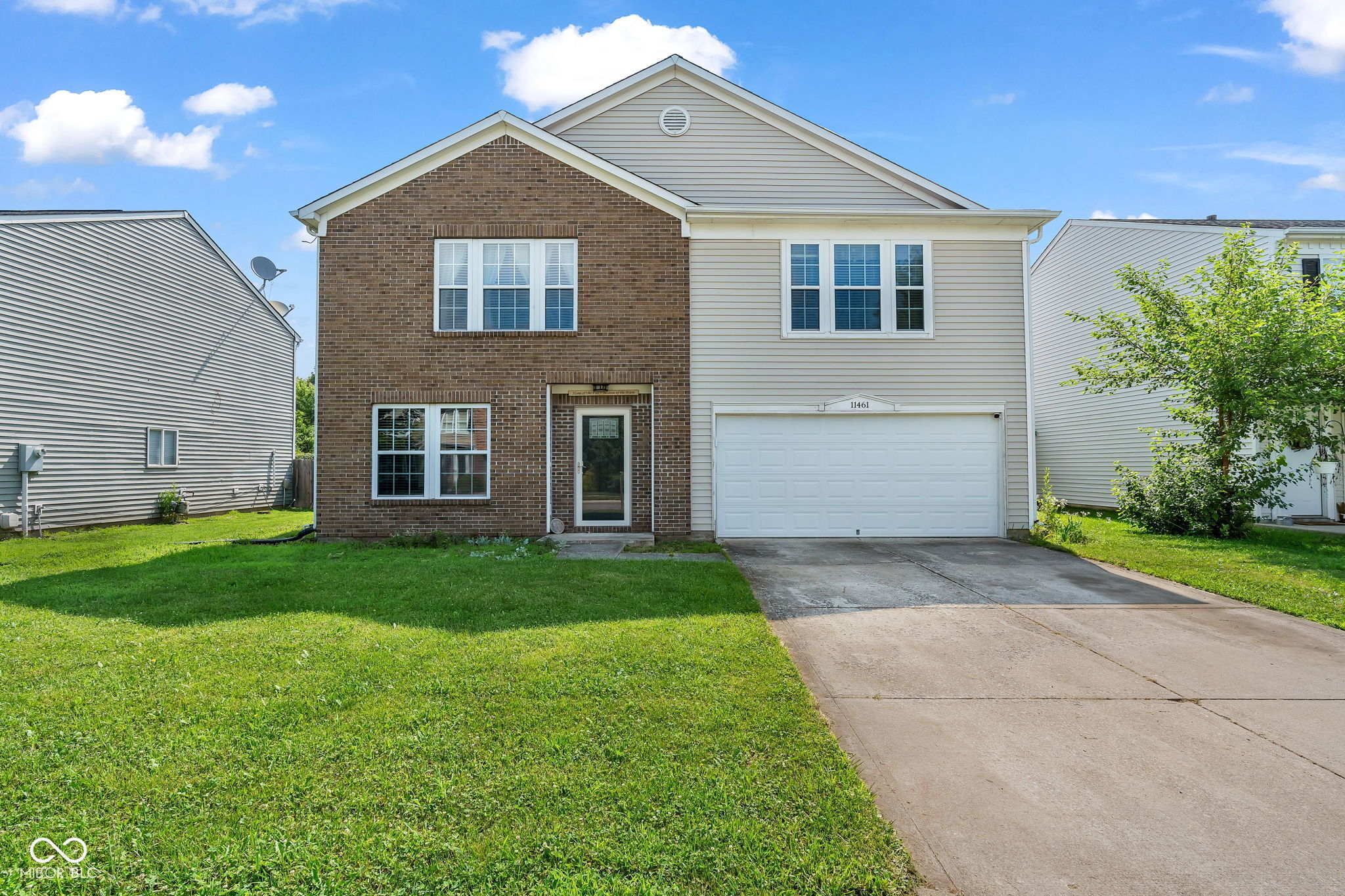 11461 N Creekside Drive Property Photo 1