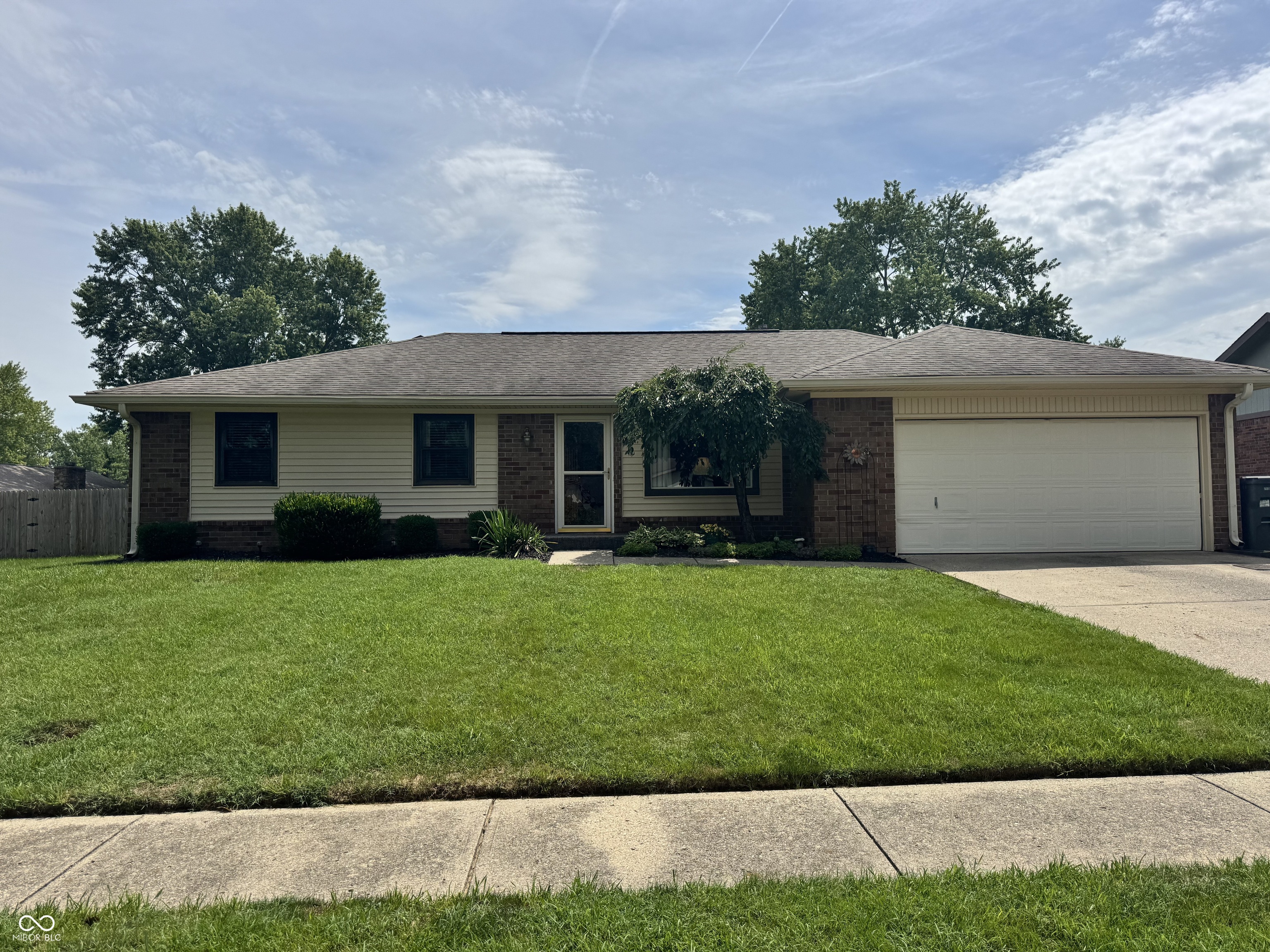 7811 Cannonade Drive Property Photo 1