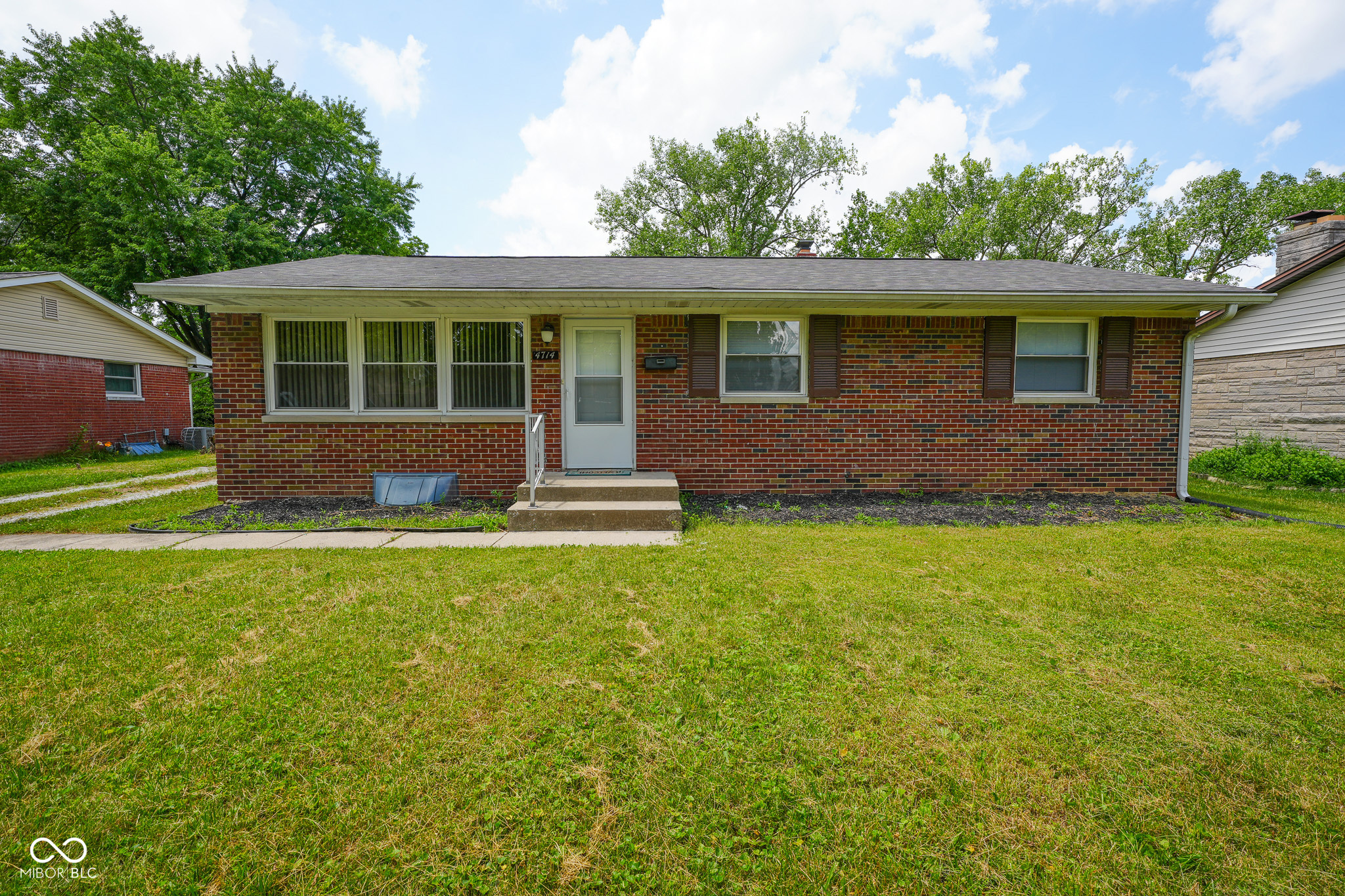4714 N Kenmore Road