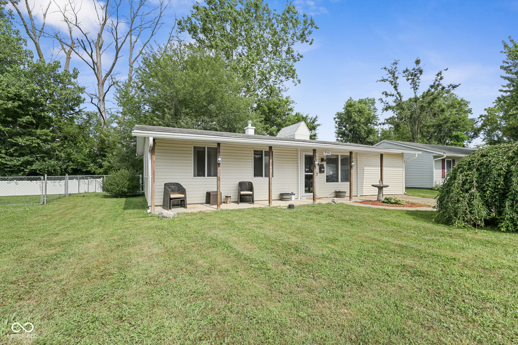 950 Edgewood Drive Property Photo 1