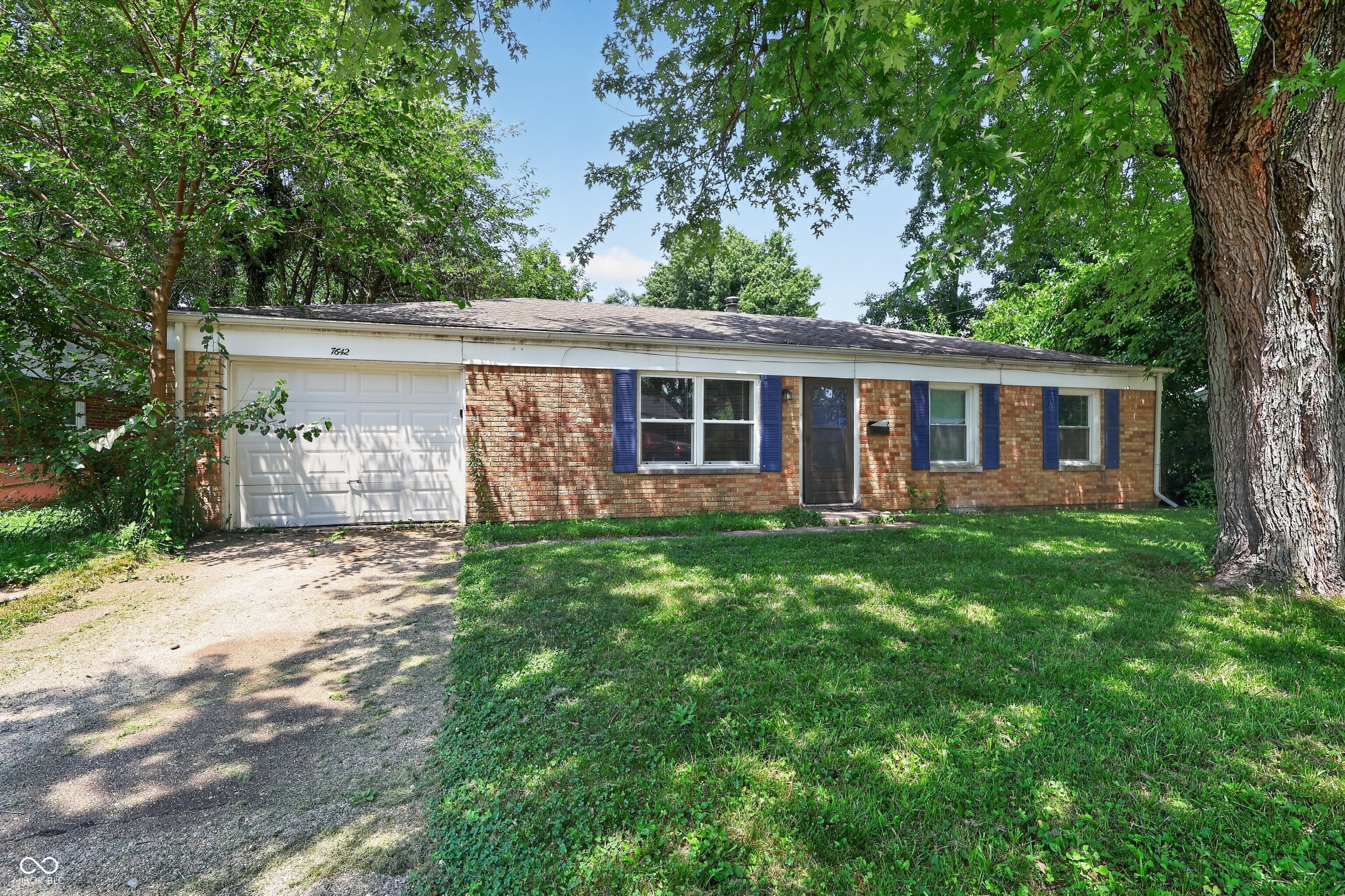 7642 E 34th Place