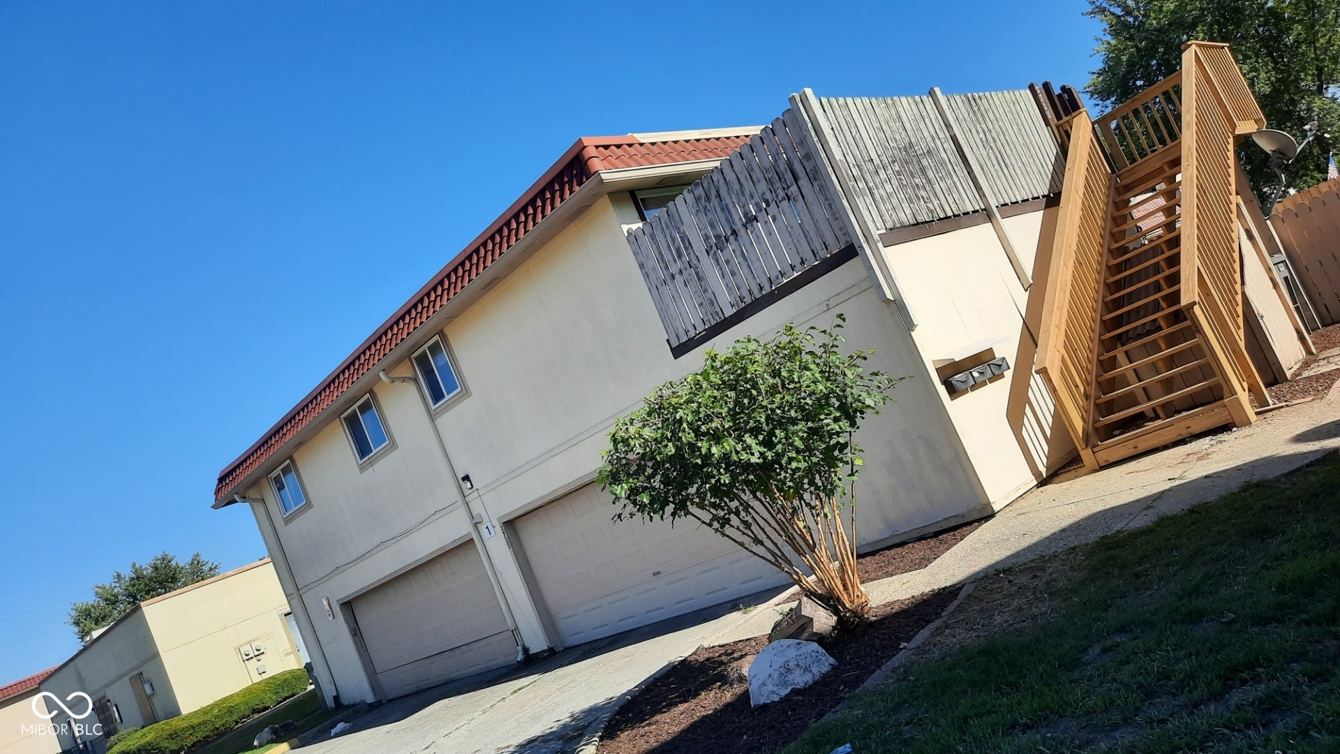 2721 Del Prado Drive Property Photo 1