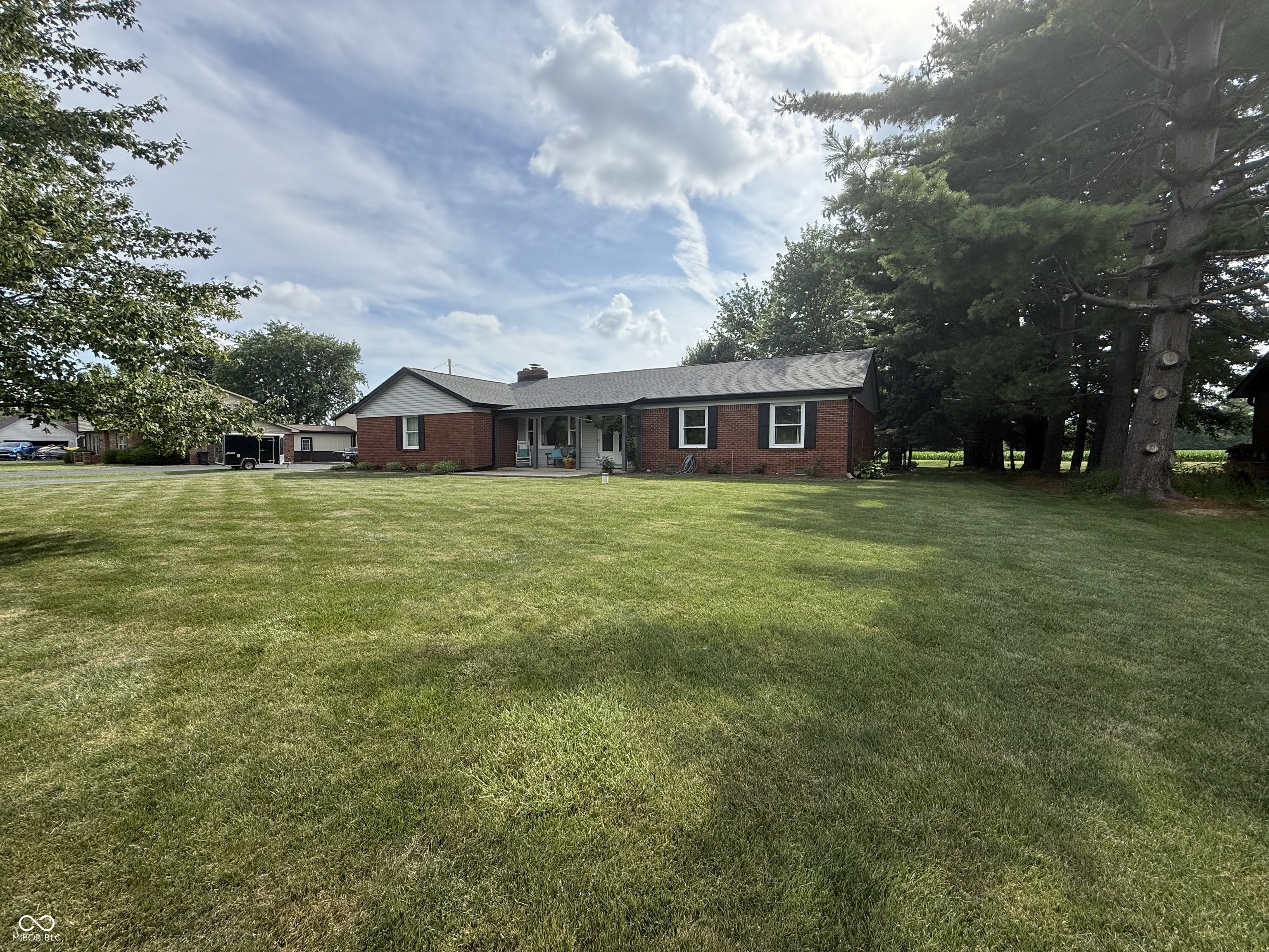 5190 N County Road 1000
