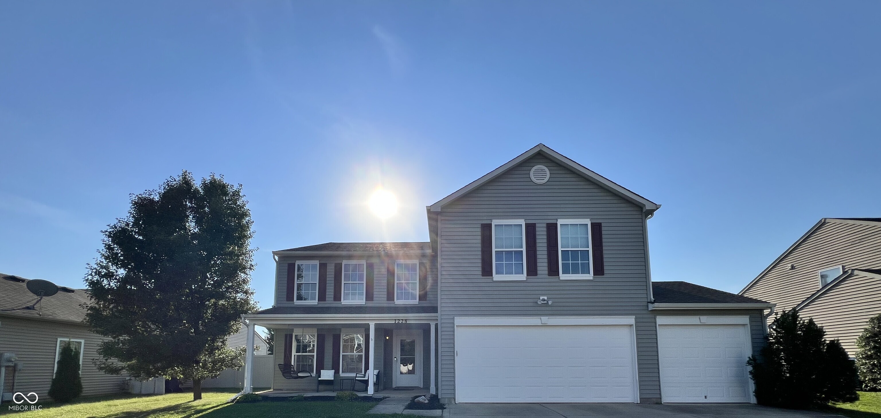 1228 Maple Trace Way Property Photo 1