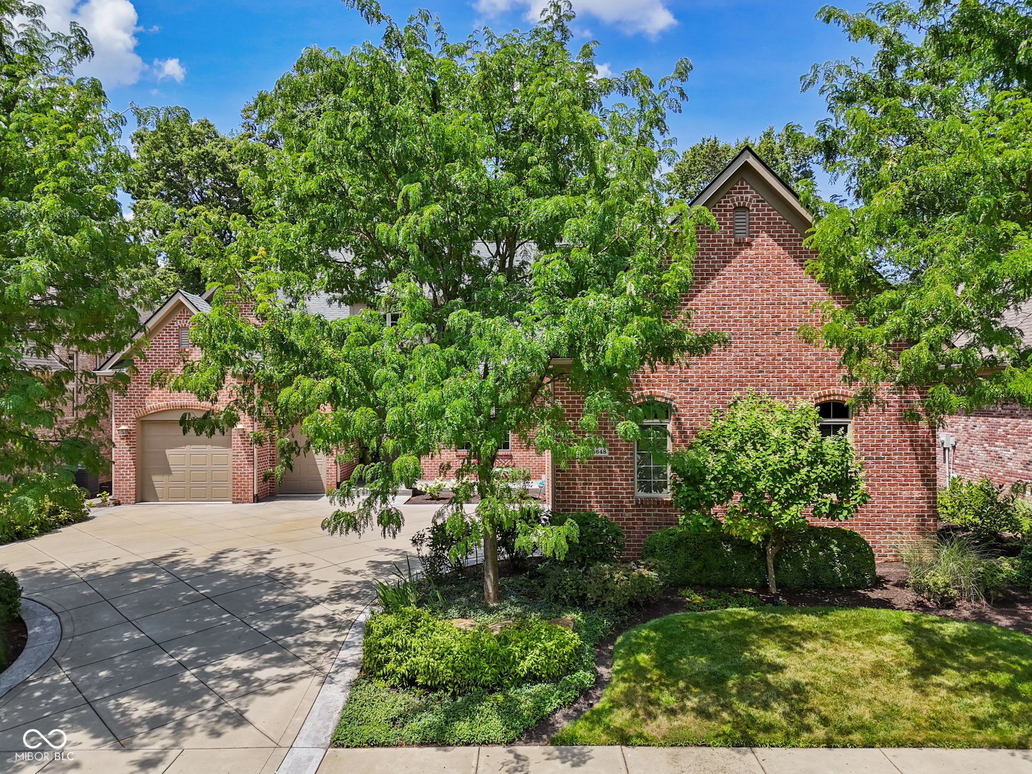 15648 Hawks Way Property Photo 1