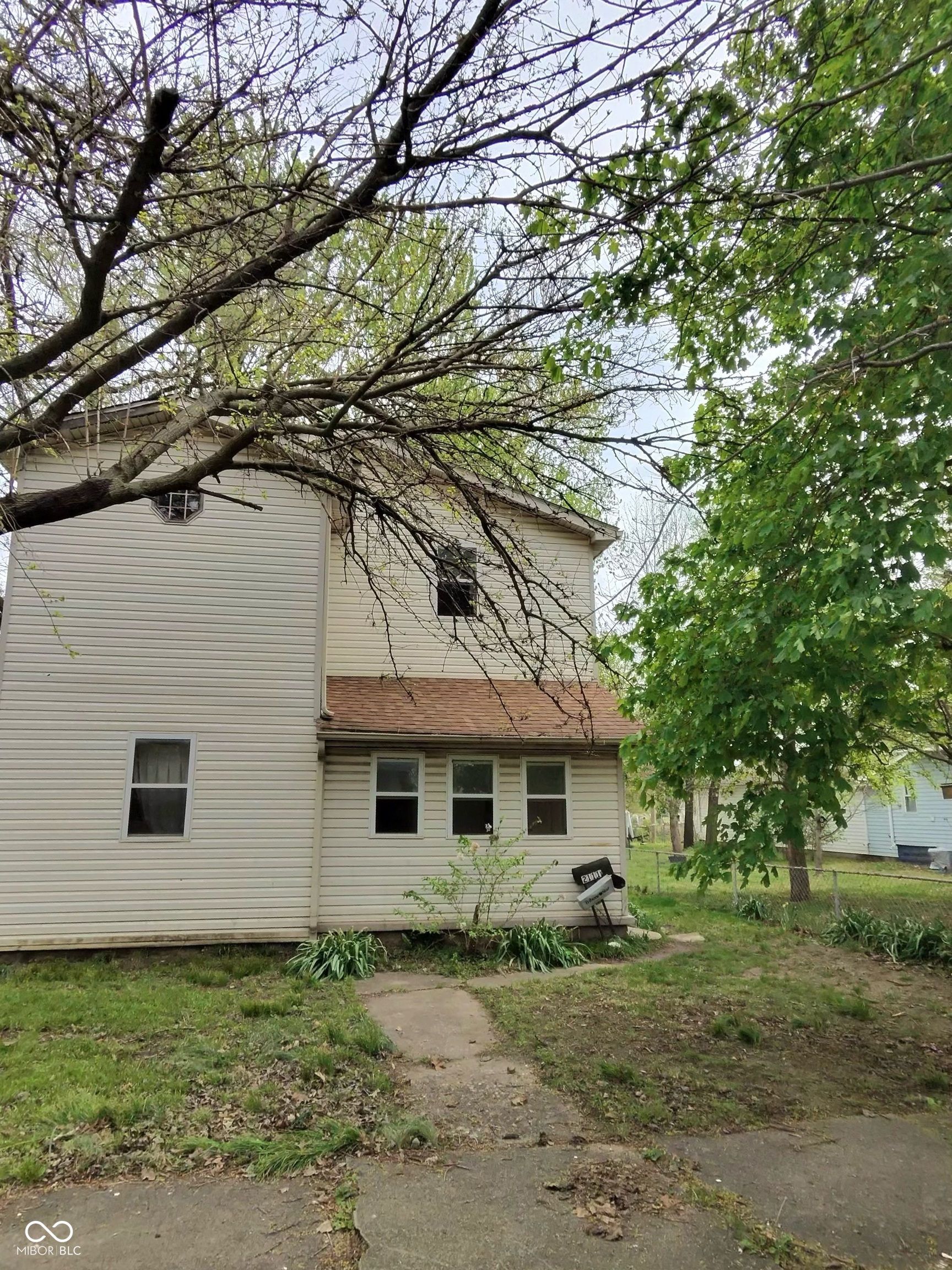 2111 N 22nd Property Photo 1