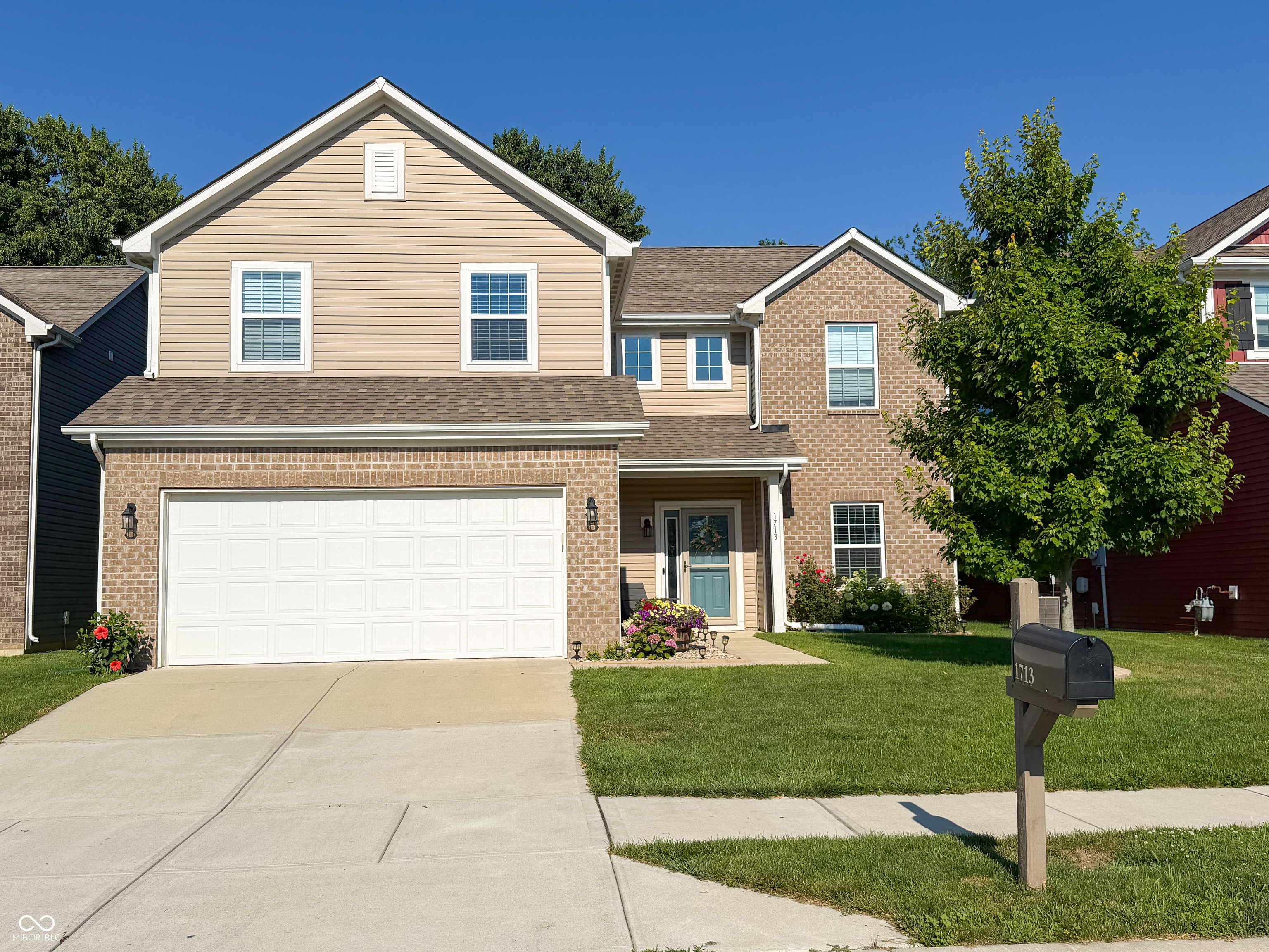 1713 Danielle Road Property Photo 1
