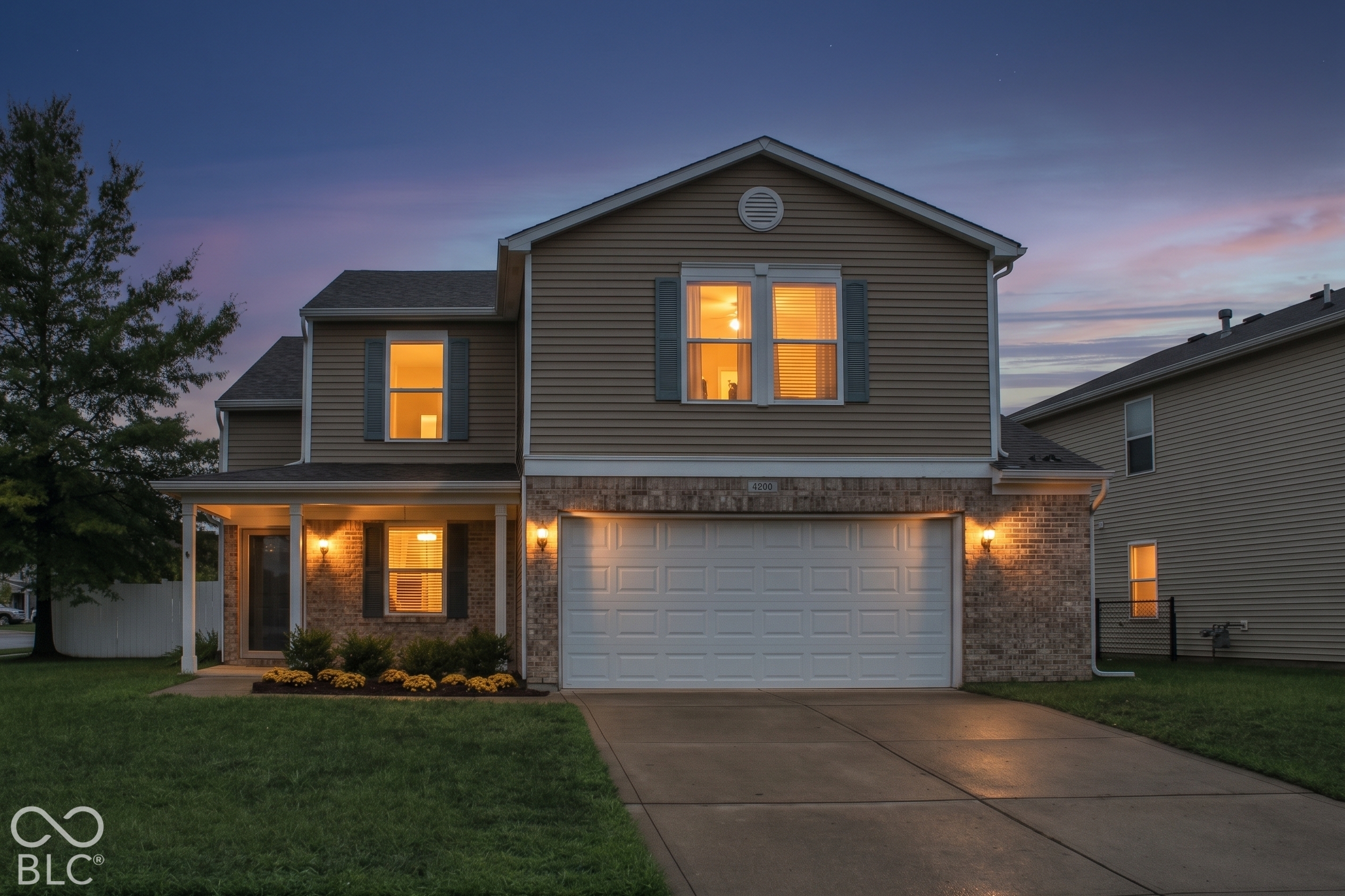 8468 Ash Grove Drive Property Photo 1
