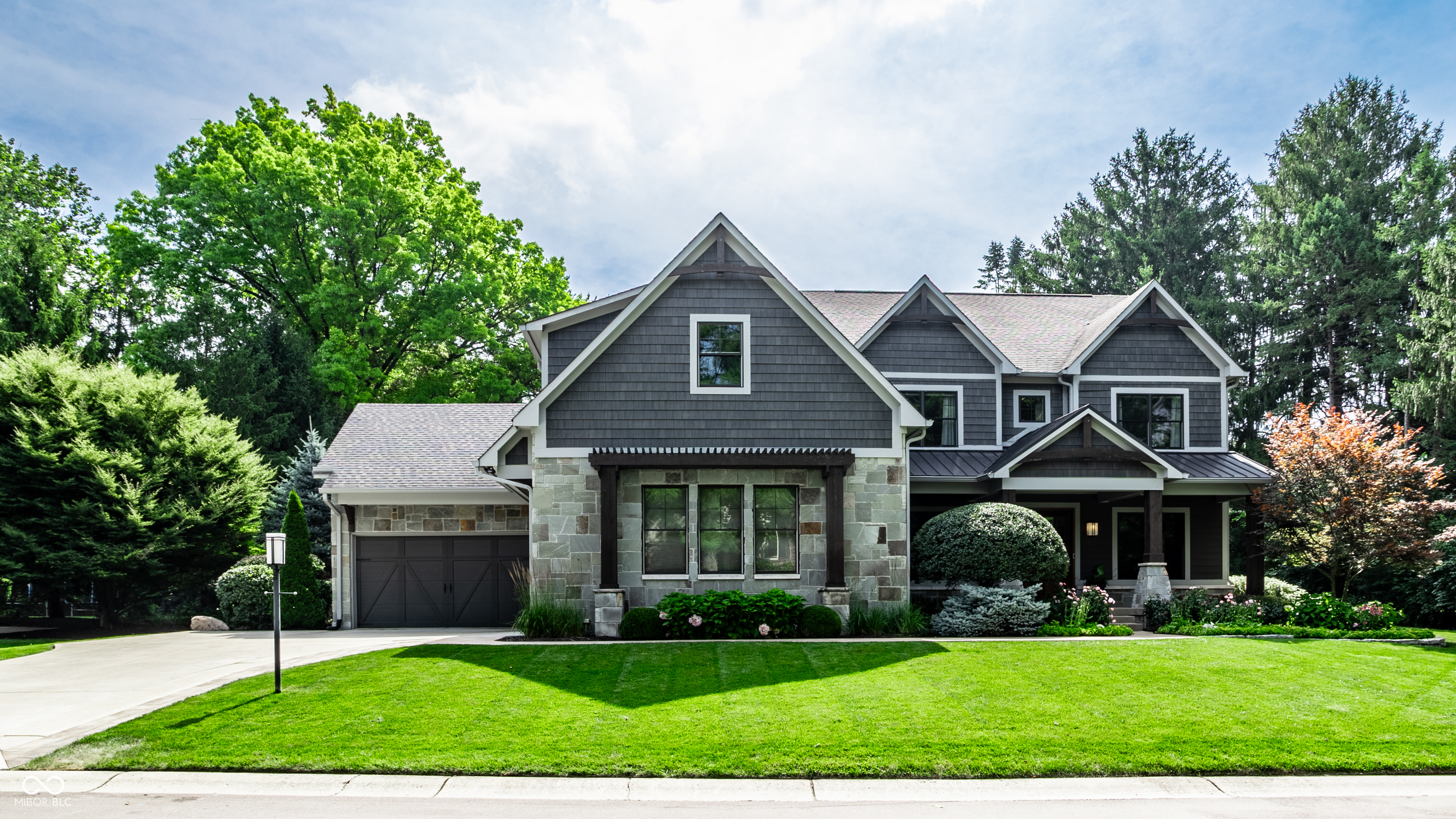 7511 Pine Valley Lane