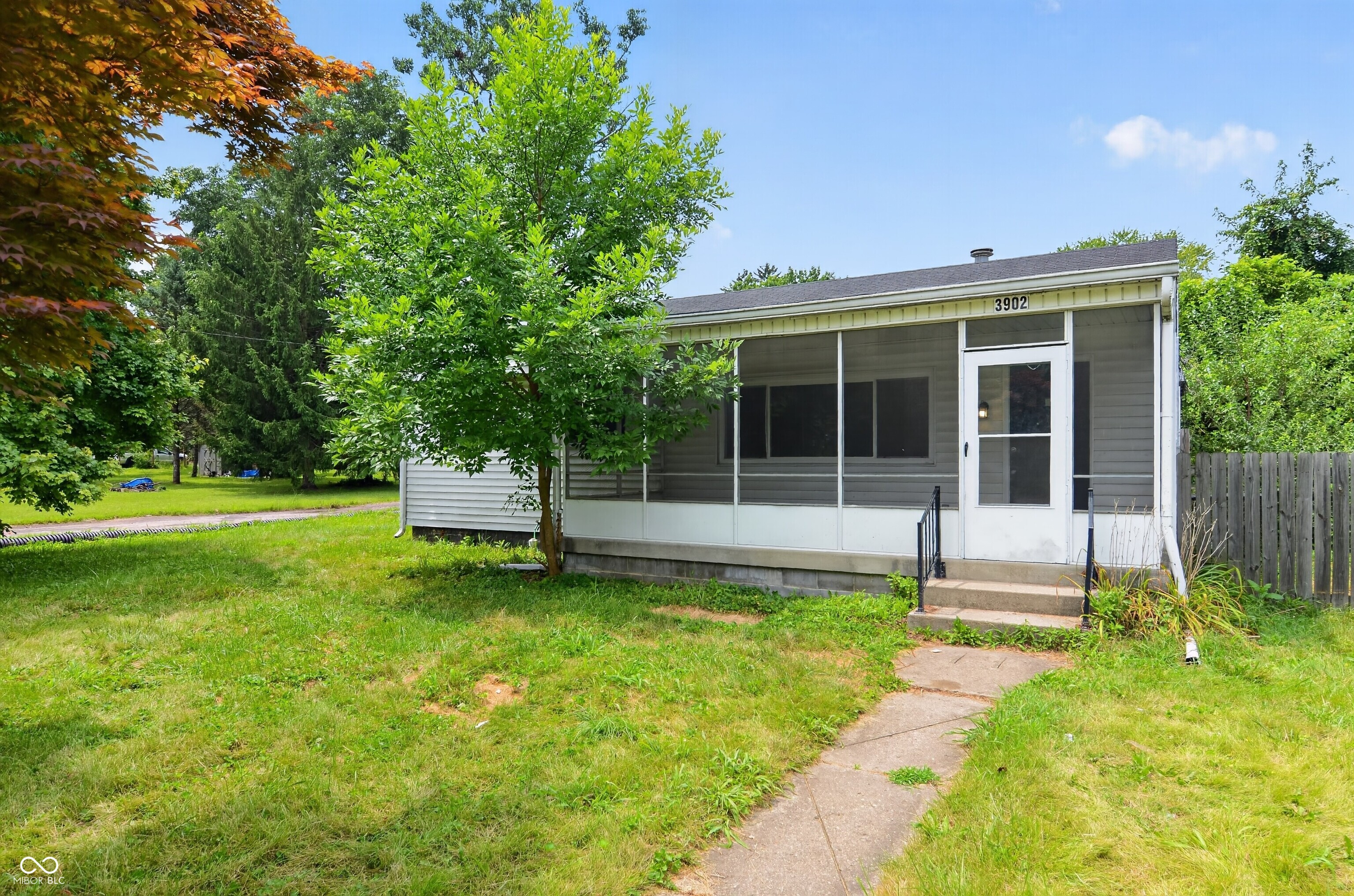 3902 N Hartman Drive Property Photo 1