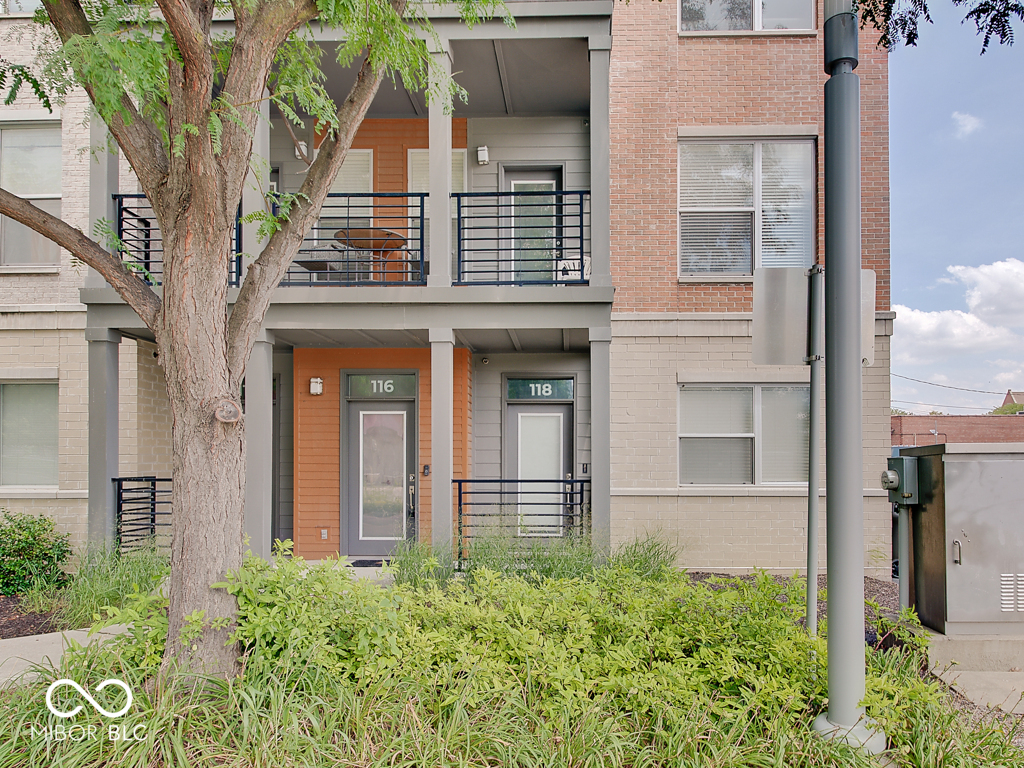 118 E North Street Property Photo 1