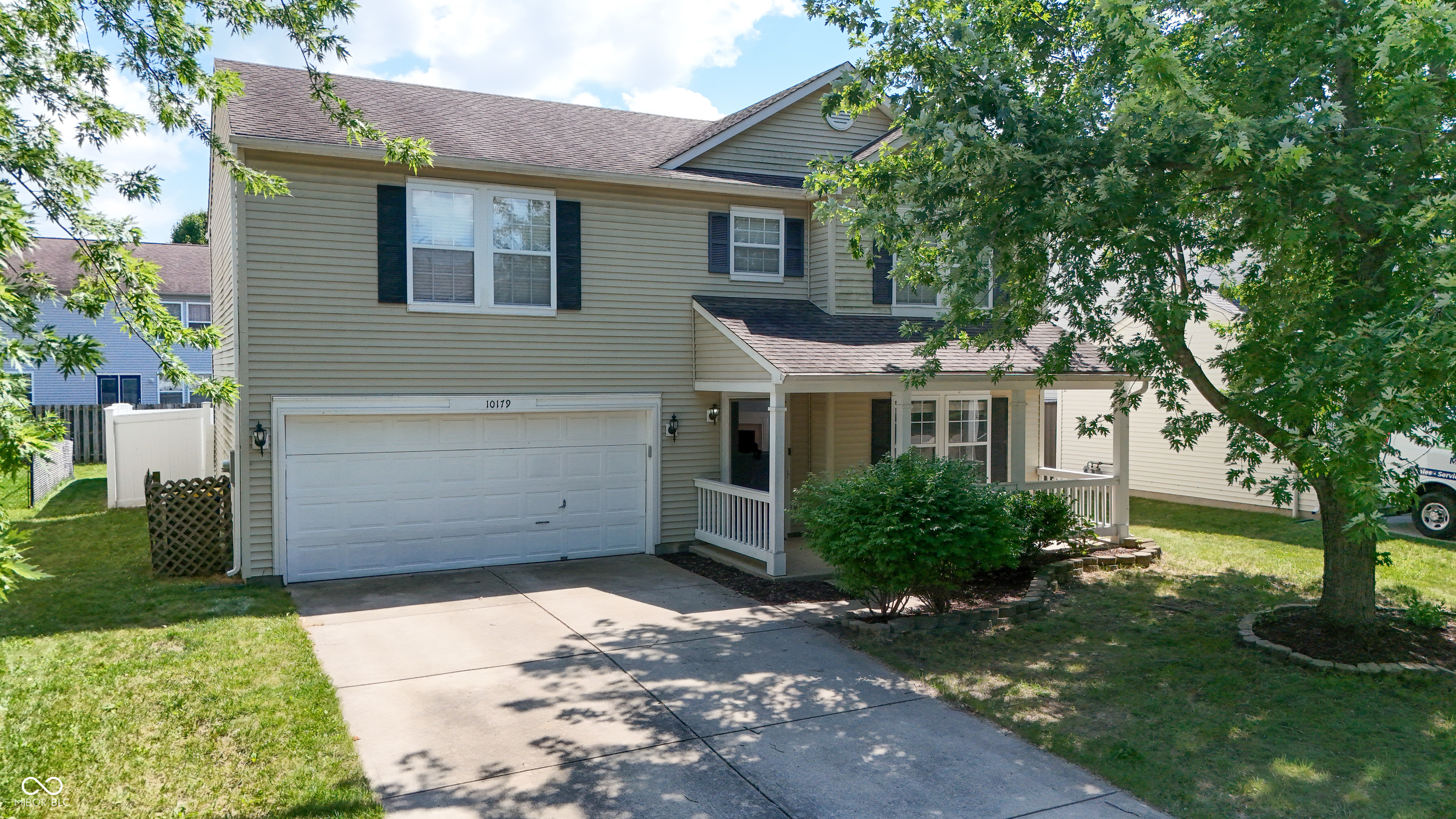 10179 Holly Berry Circle