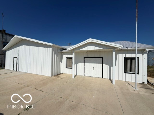 103 N Washington Street Property Photo 1